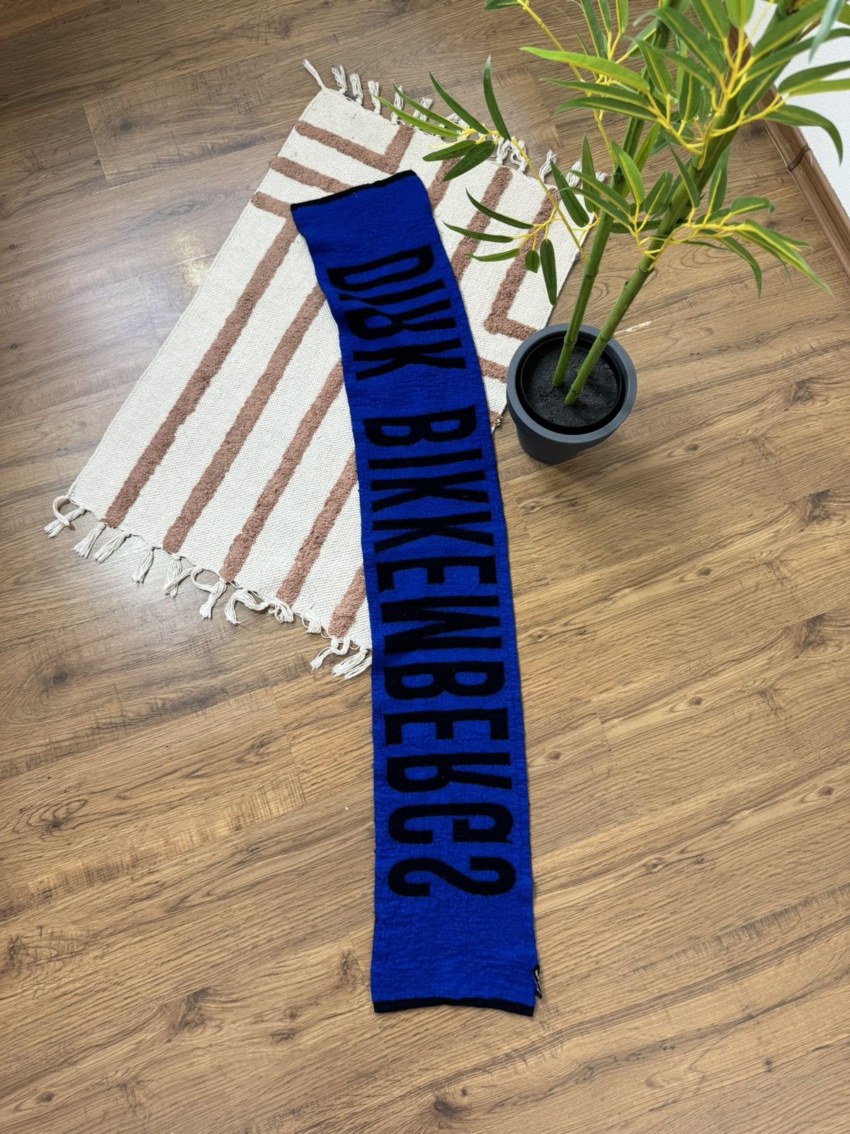 Dirk Bikkembergs VINTAGE DIRK BIKKEMBERGS WOOL DOUBLE-SIDED SCARF Size ONE SIZE - 4 Thumbnail