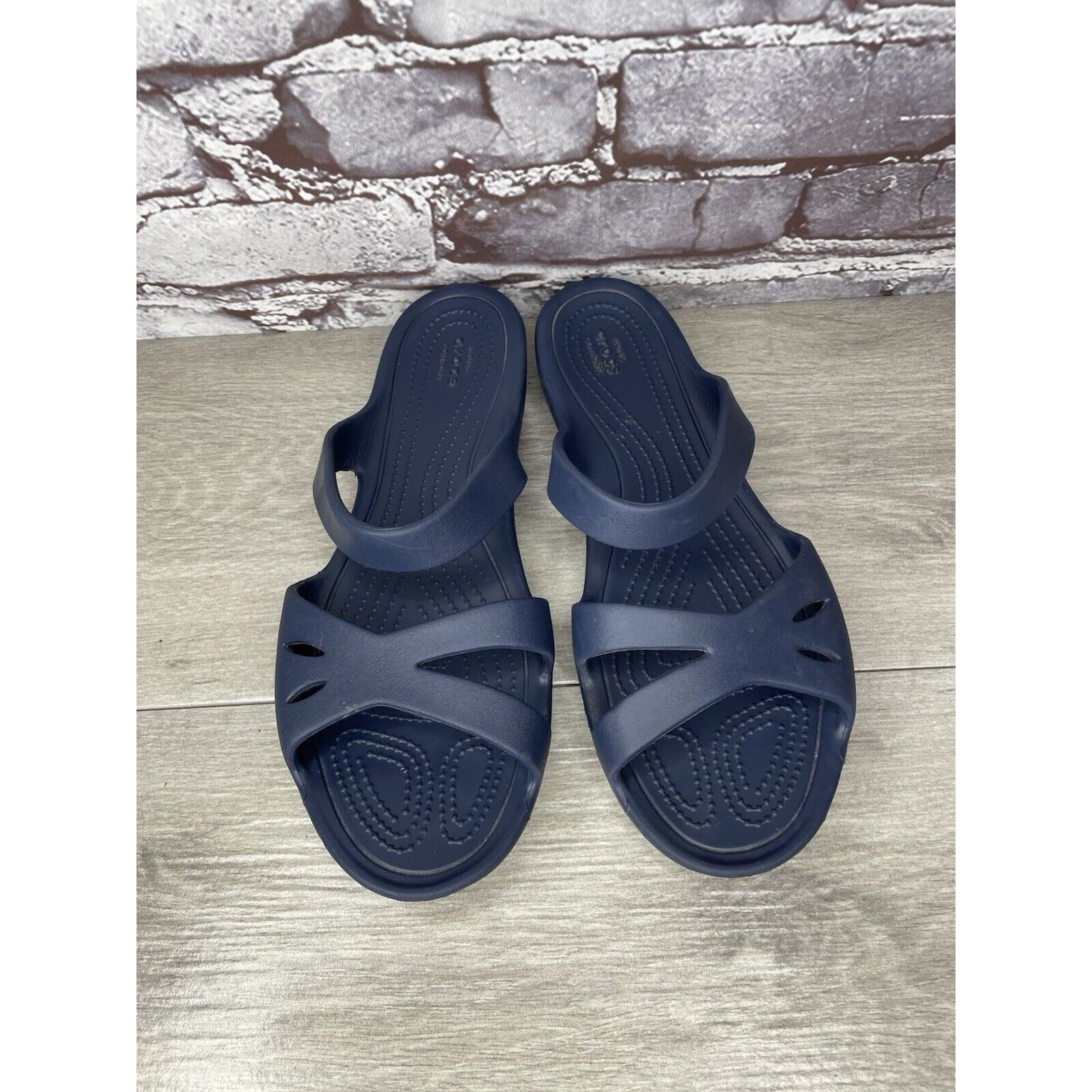 Crocs Crocs KELLI Iconic Comfort Navy Blue Slip On Slides Sandals Size US 10 / IT 40 - 11 Thumbnail