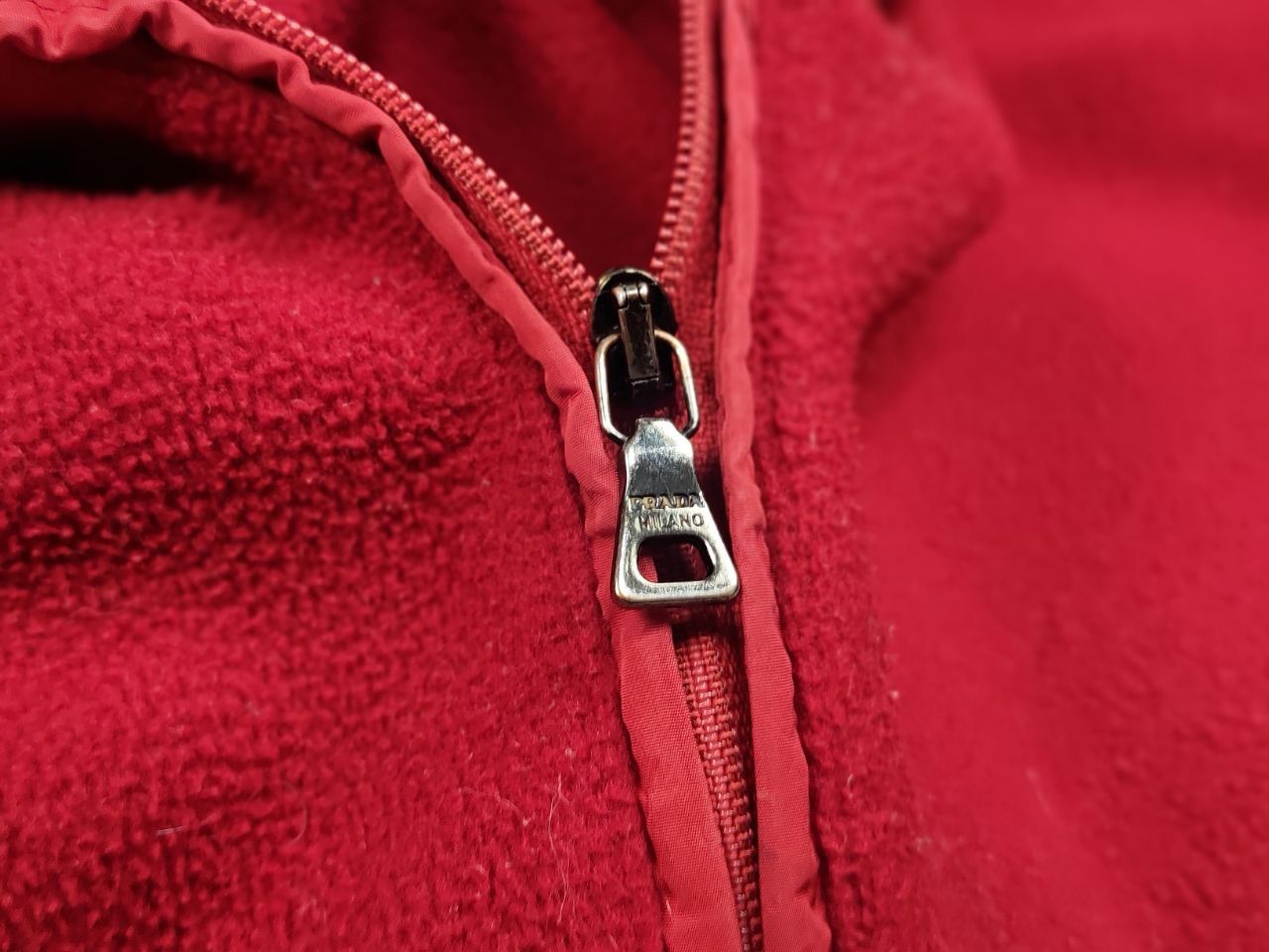 Prada Vintage 00's Prada Archive Red Fleece Full Zip Pullover Size XL / US 12-14 / IT 48-50 - 17 Thumbnail