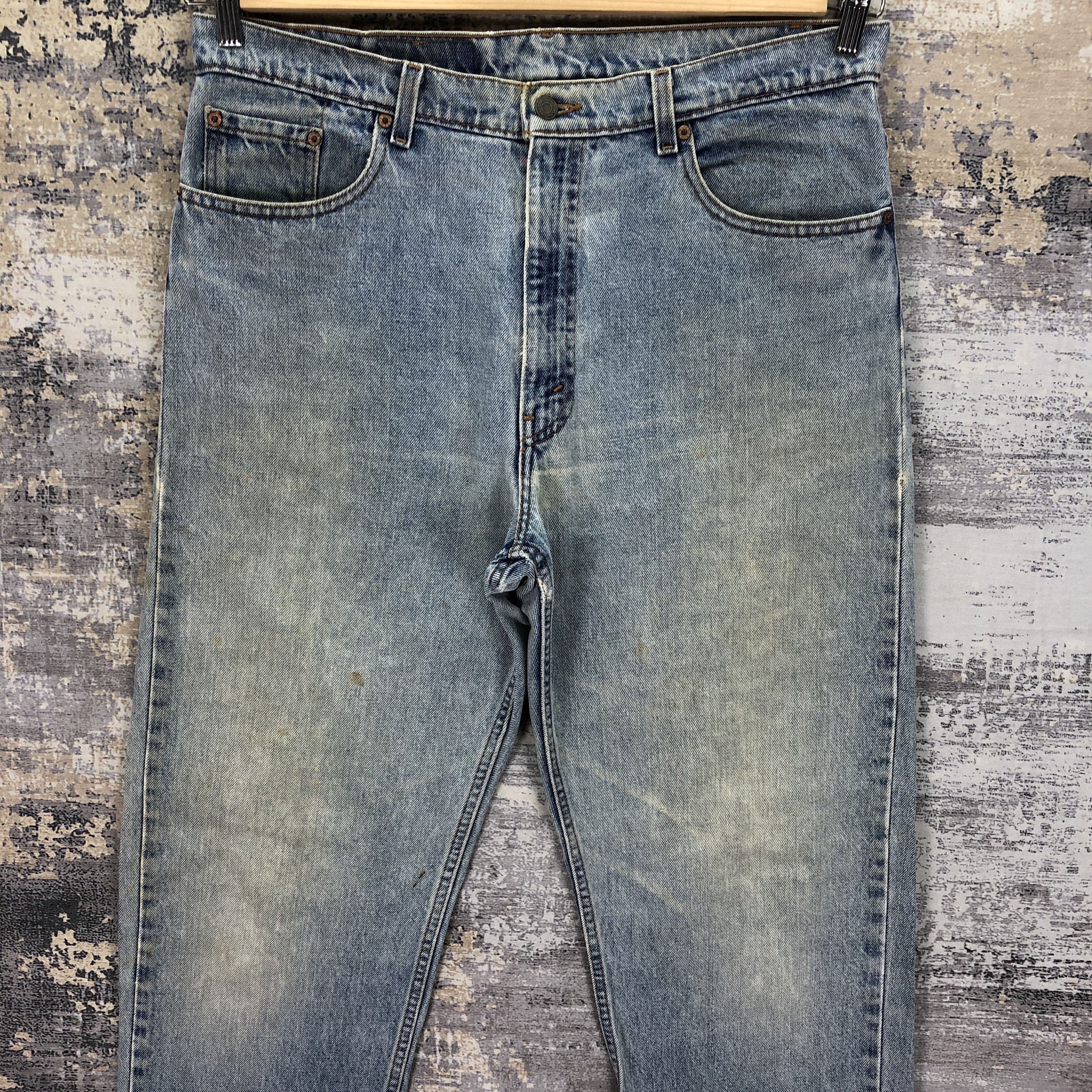 Levi's Vintage Levis Light Wash Jeans Levi's Ripped Faded Denim Size US 36 / EU 52 - 3 Thumbnail
