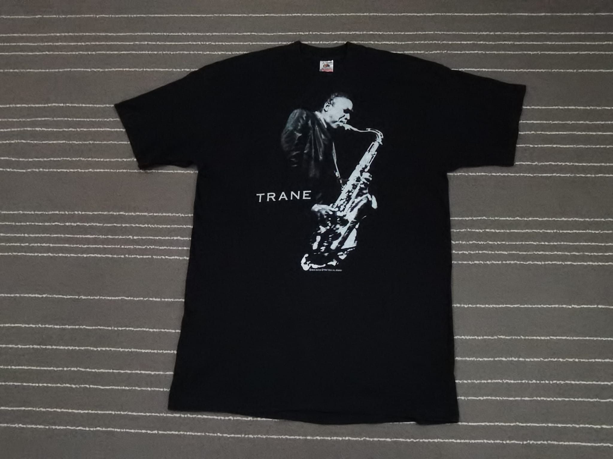 Vintage Vintage 1992 John coltrane X FOTL X jazz tee M 2195 Size US M / EU 48-50 / 2 - 1 Thumbnail