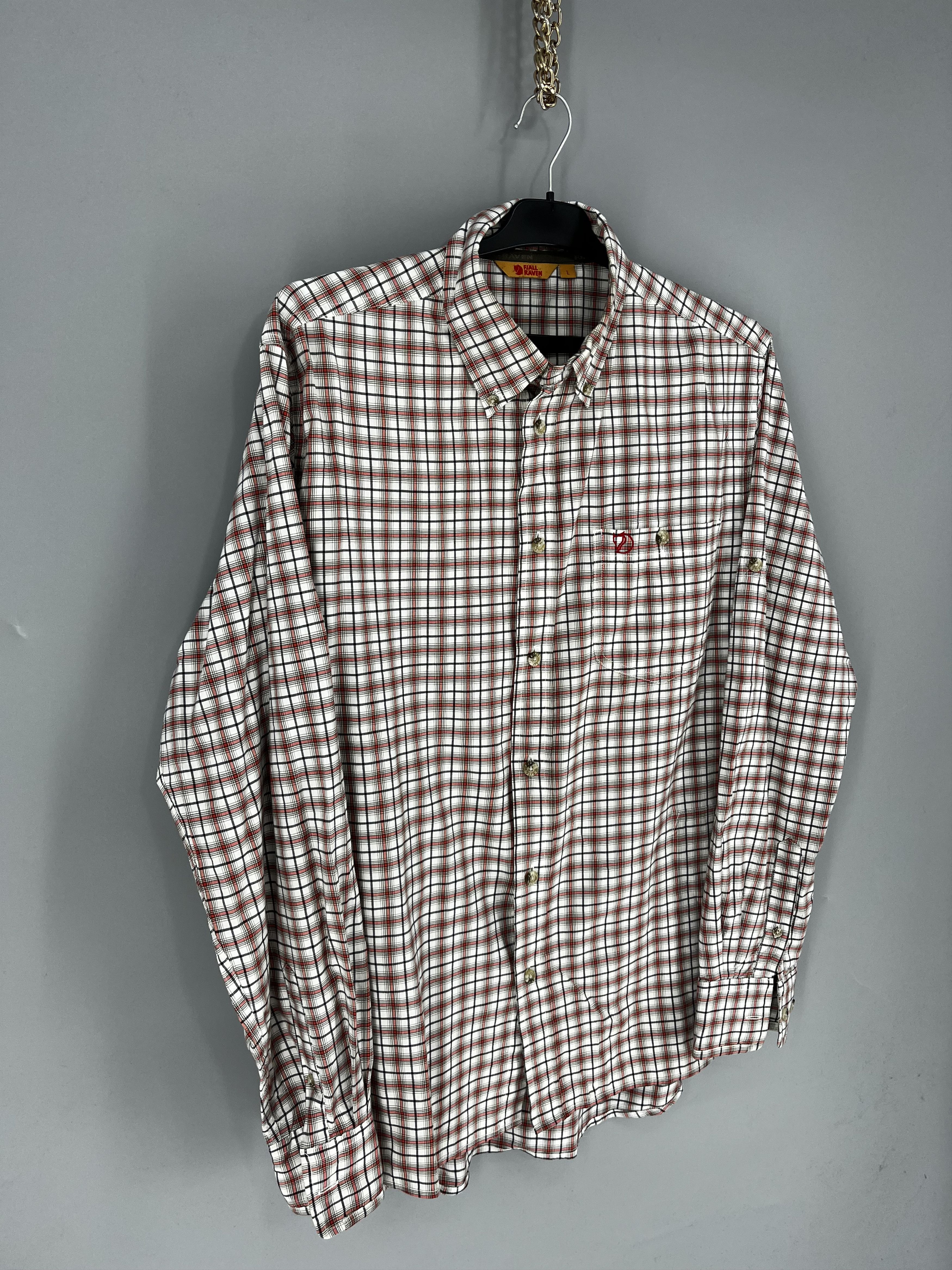 Fjallraven × Vintage Fjall Raven Short Sleeve Streetwear Outdoor Shirt Size L Size US L / EU 52-54 / 3 - 3 Thumbnail