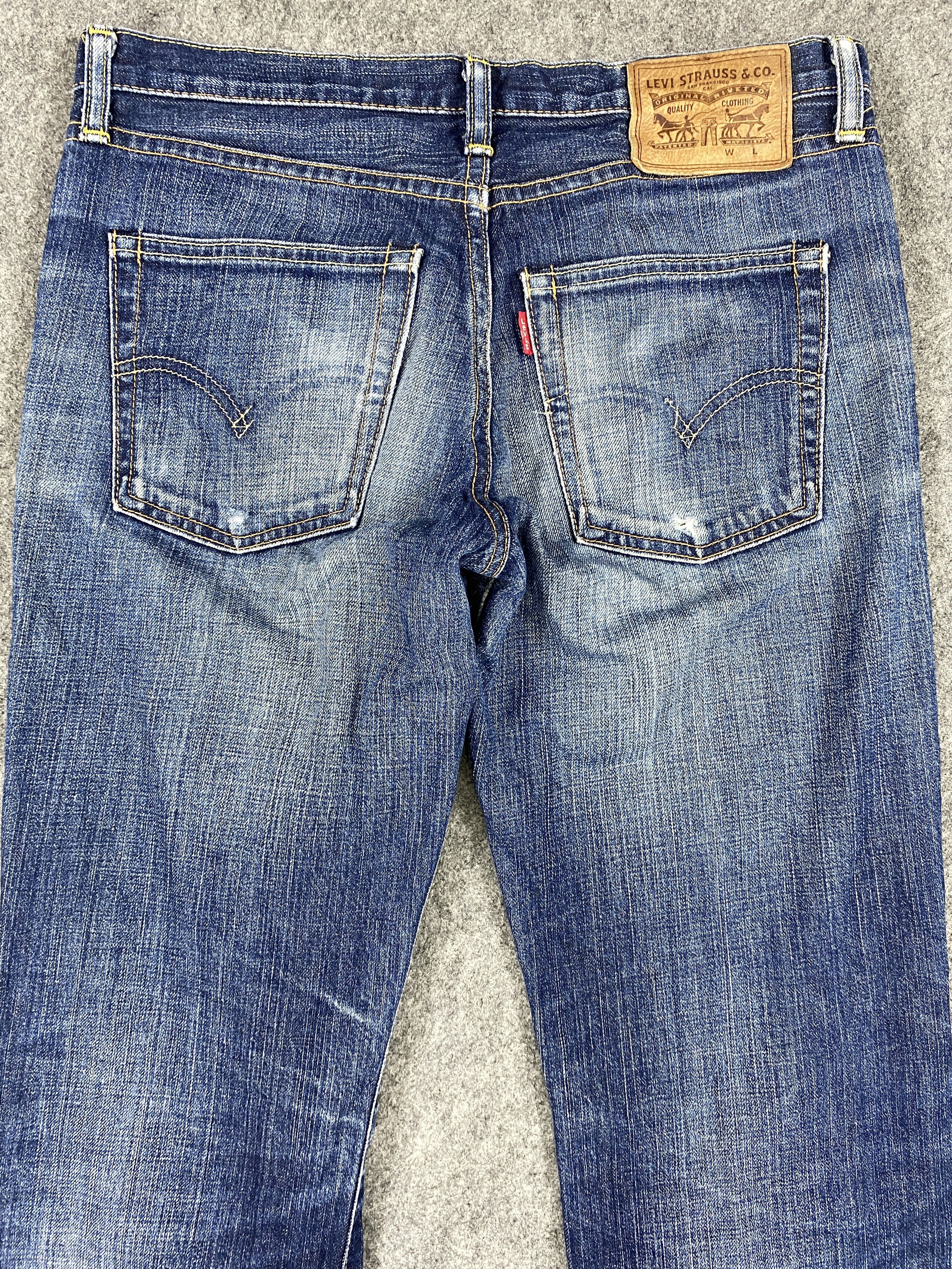 Levi's Distressed Blue Levi's Jeans 30x29 Denim -SJ070 Size US 30 / EU 46 - 4 Thumbnail
