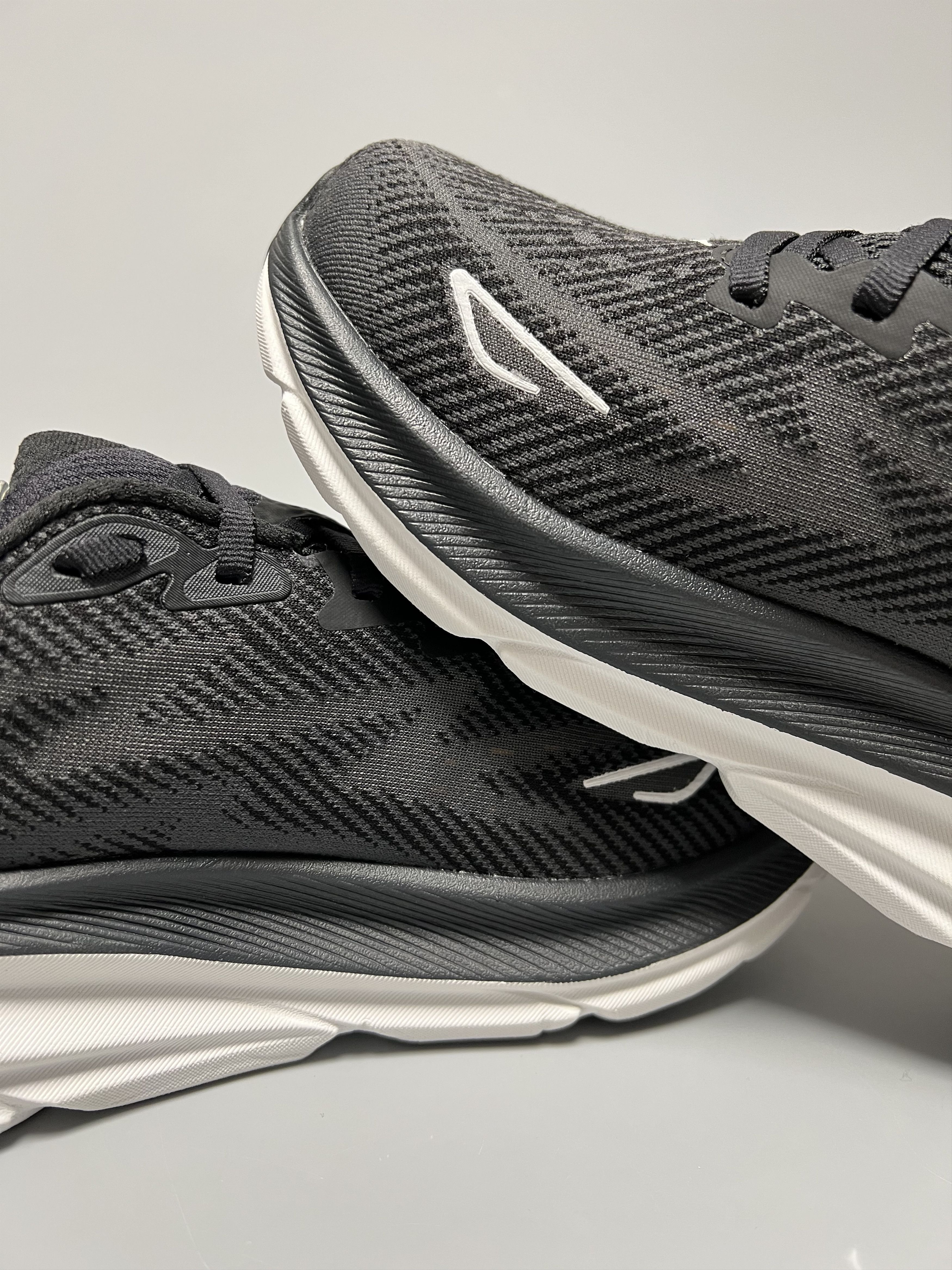 Hoka 6.5D Hoka One One Clifton 9 Wide Running Shoes Walking Gym Size US 6.5 / IT 36.5 - 8 Thumbnail