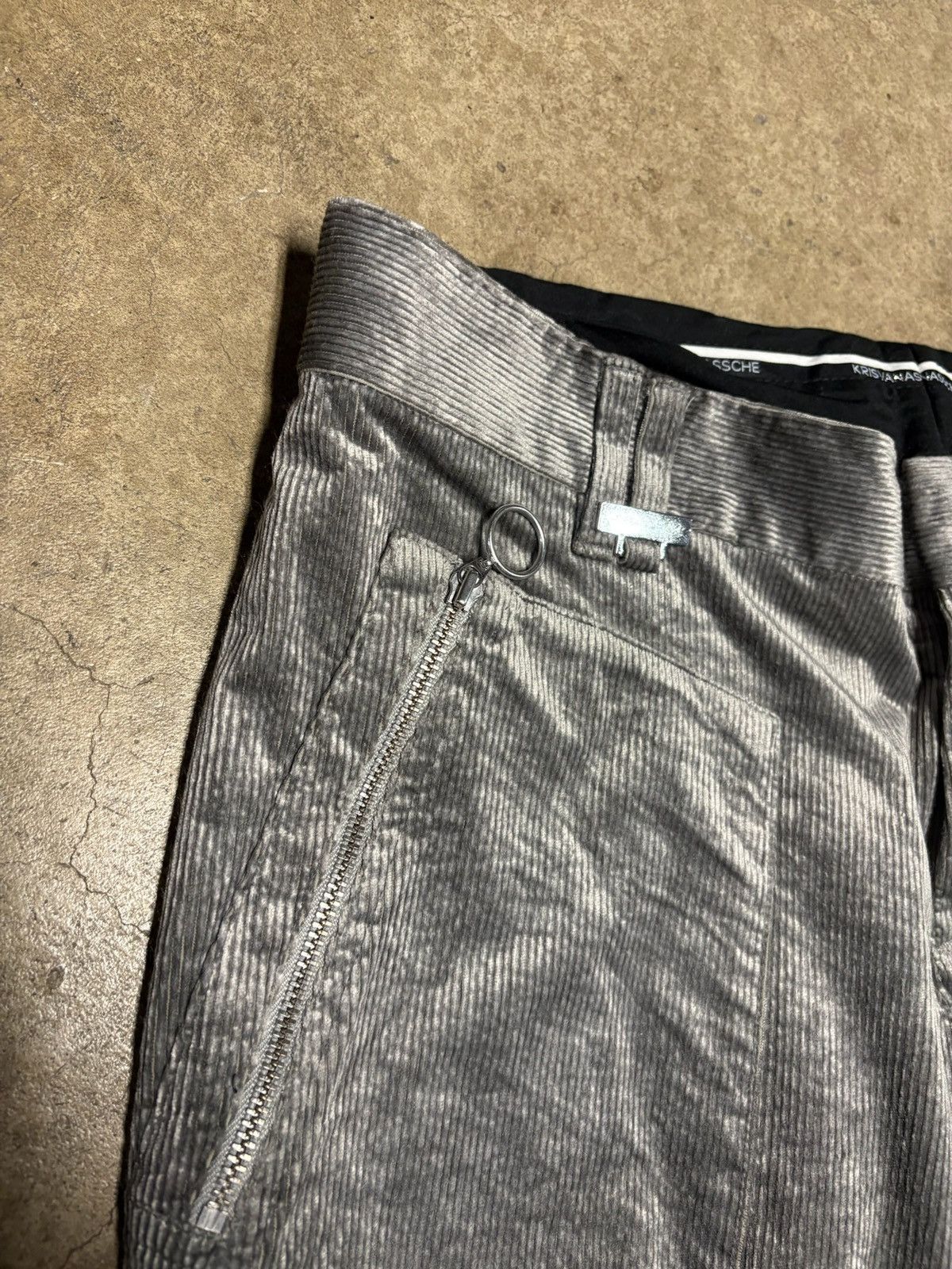 Kris Van Assche KRISVANASSCHE Silver Corduroy Cargo Pants Size US 32 / EU 48 - 3 Thumbnail