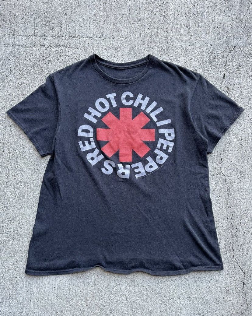 Band Tees × Vintage 2000s Red Hot Chilj Peppers Tee Size US M / EU 48-50 / 2 - 2 Thumbnail