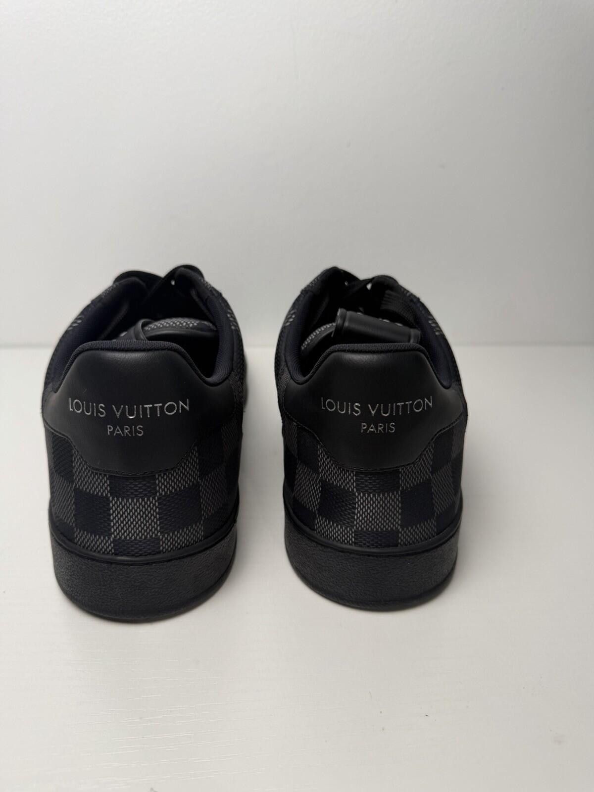Louis Vuitton Louis Vuitton Rivoli Sneaker Damier Graphite Sneaker Sz 10.5 Size US 10.5 / EU 43-44 - 4 Thumbnail