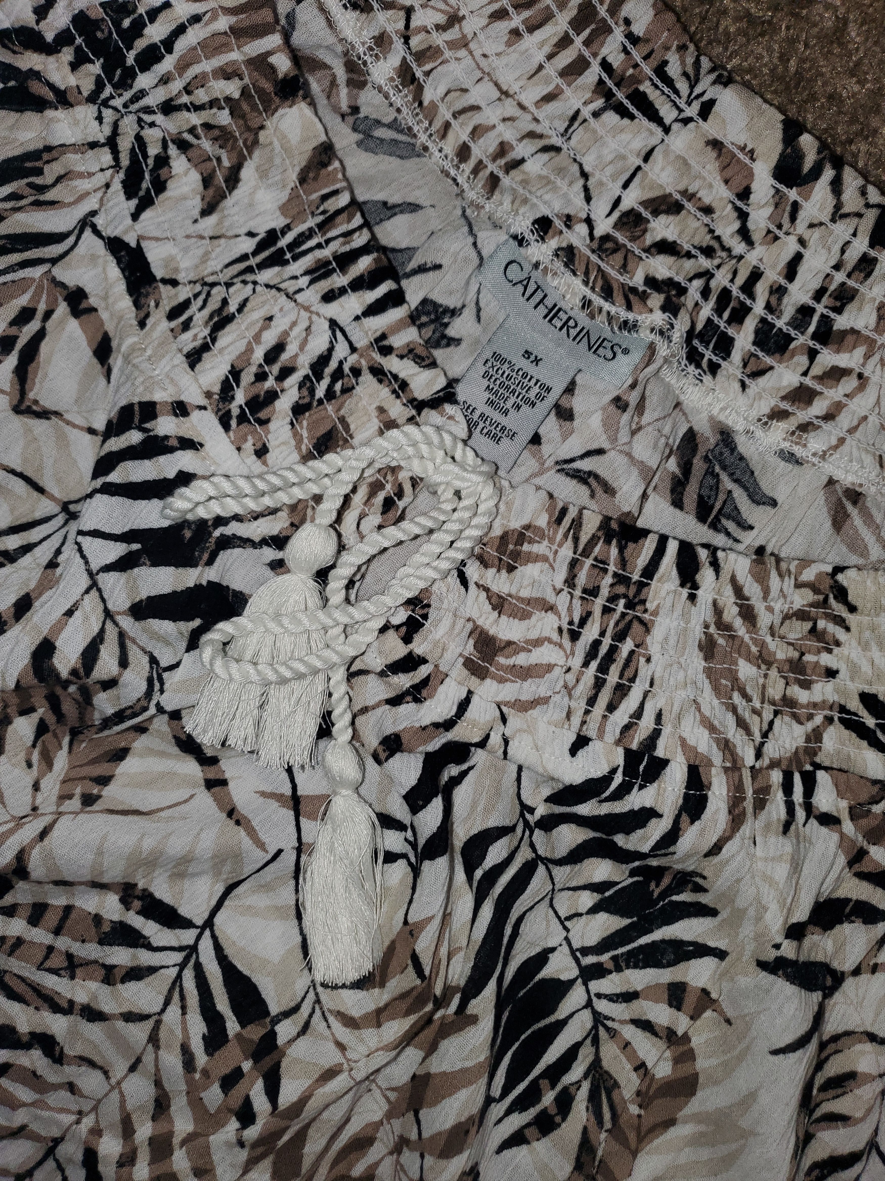 Other Set of 2 Catherines Plus Size Blouses- Size 5X! Size 4XL / US 24-26 - 2 Thumbnail