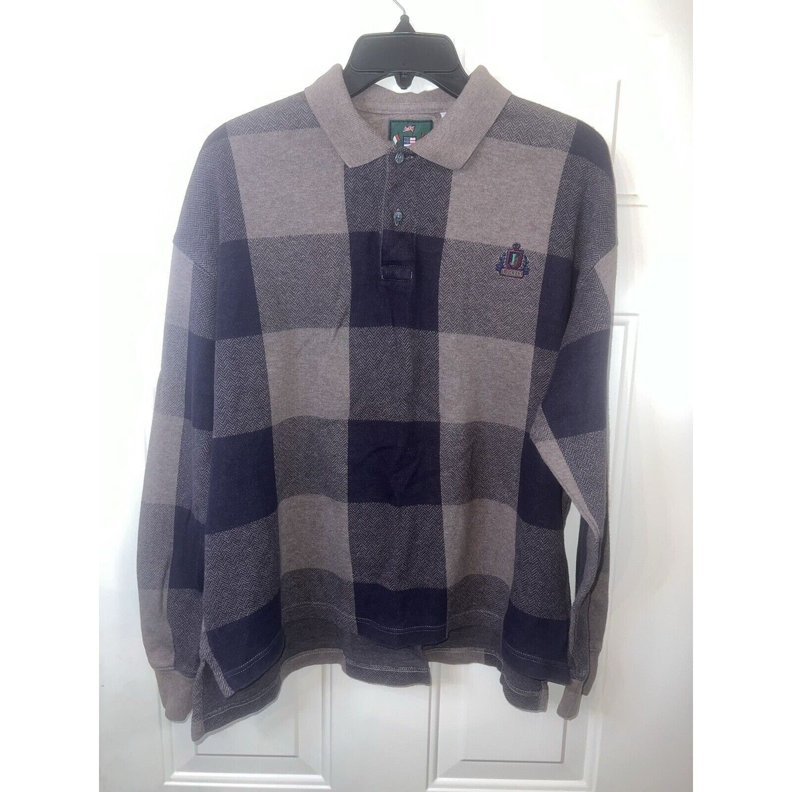 Izod Izod Sweater Polo Shirt Mens Large Beige Pullover Plaid Navy Size US L / EU 52-54 / 3 - 1 Thumbnail