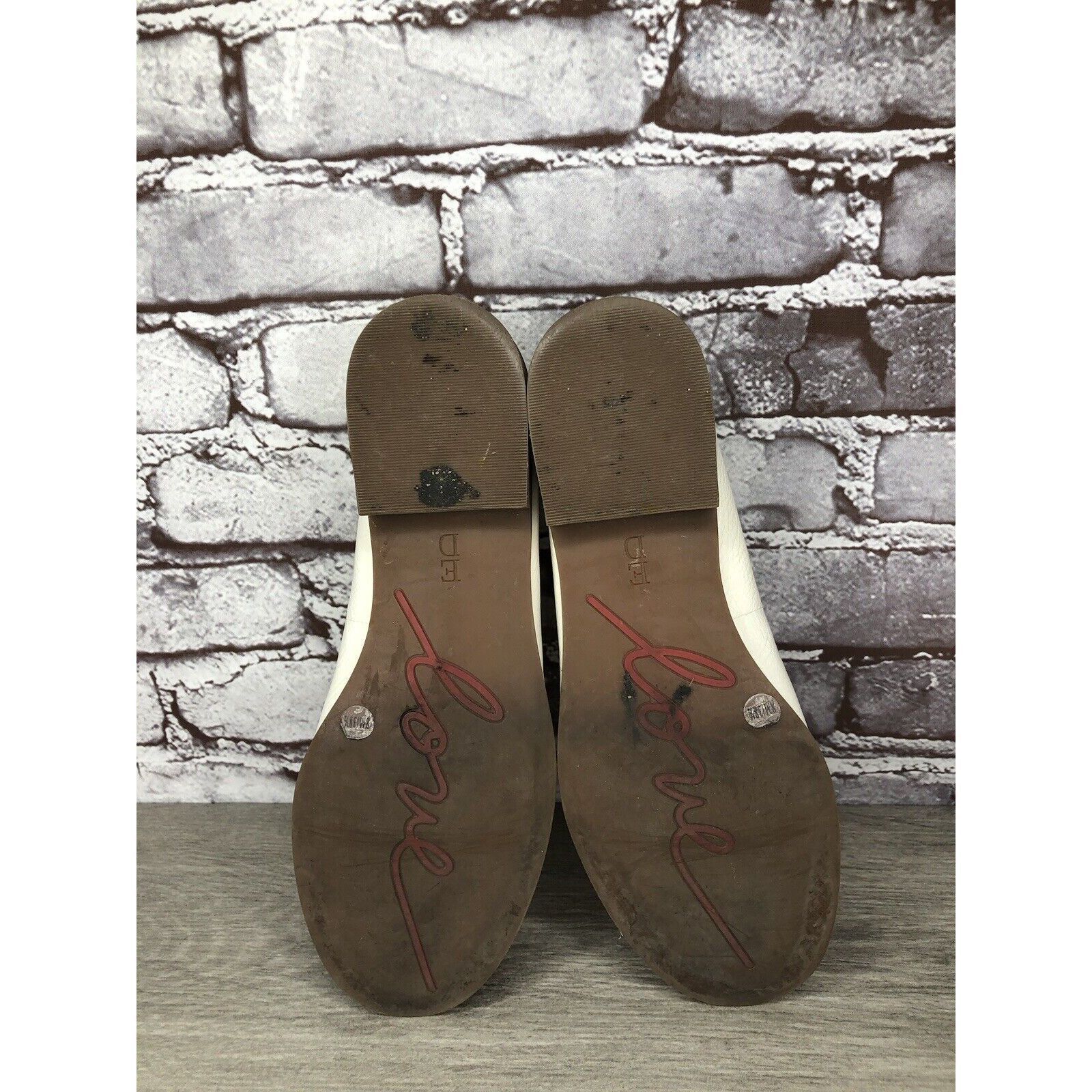 Other Ellen Degeneres ED Laddie White Leather Heart Loafers Shoes Size US 8 / IT 38 - 20 Thumbnail