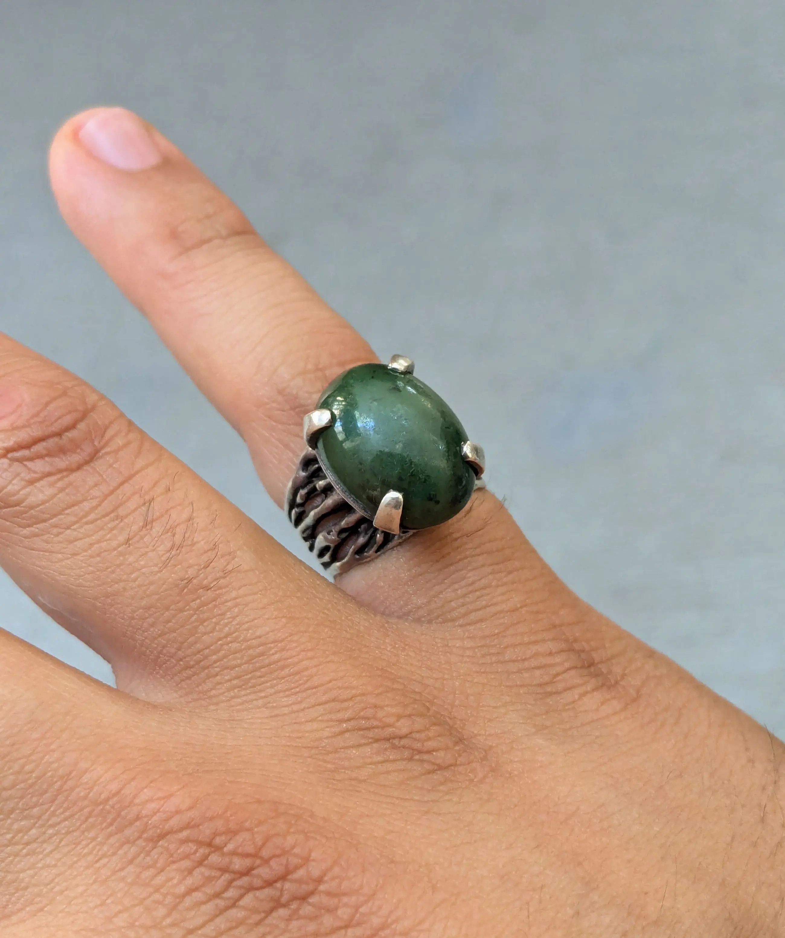 Jewelry Vintage Sterling Silver Ring Green Jade Brutalist Modern Size ONE SIZE - 15 Thumbnail
