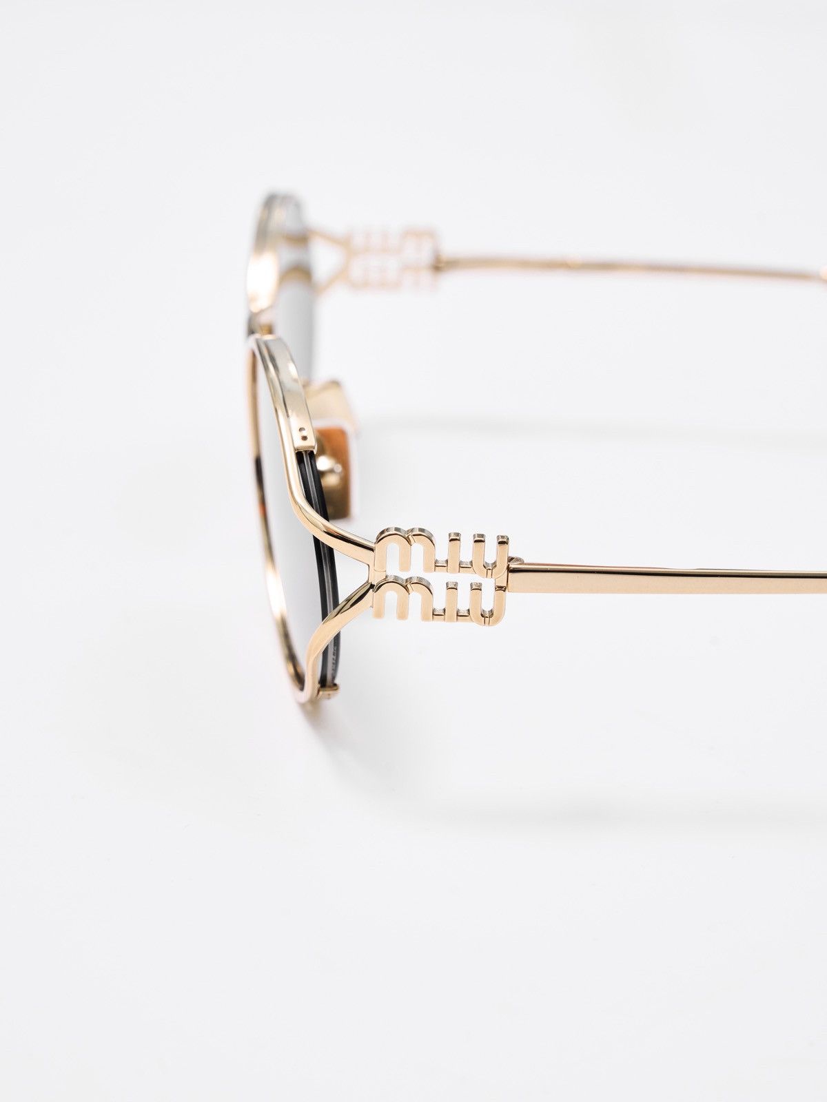 Miu Miu MIU MIU 52Y 70E01T SUNGLASSES Size ONE SIZE - 4 Thumbnail