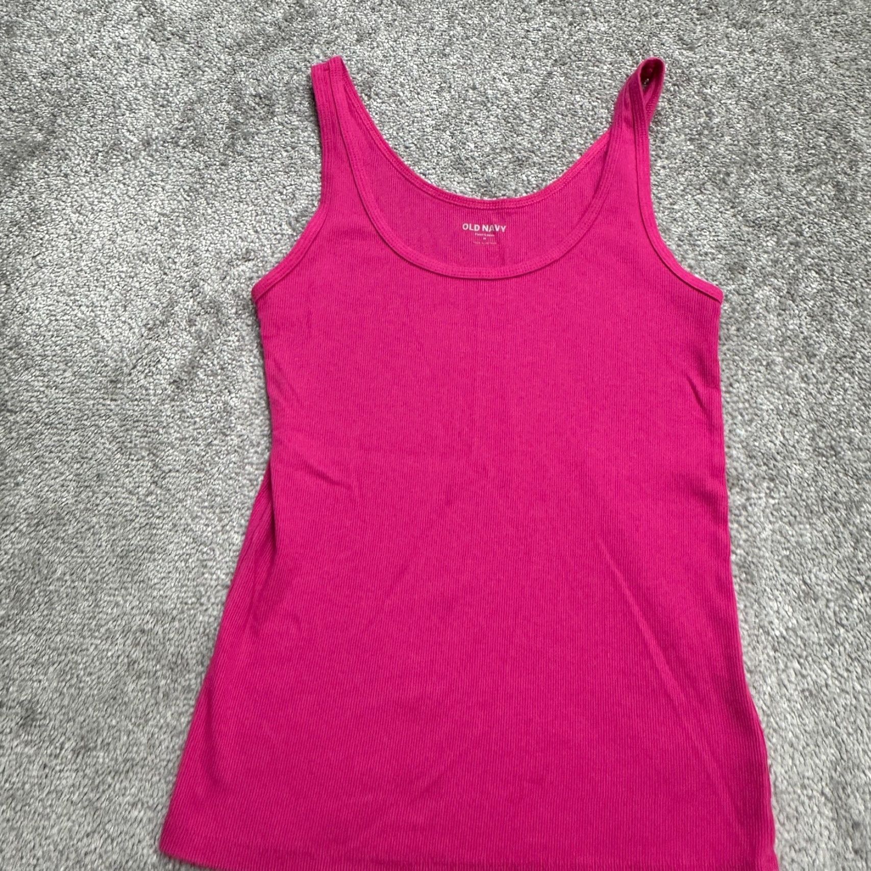 Old Navy Old Navy Tank Women M Pink Solid Scoop Neck Sleeveless Cotton Spandex Top Casual Size M / US 6-8 / IT 42-44 - 3 Thumbnail