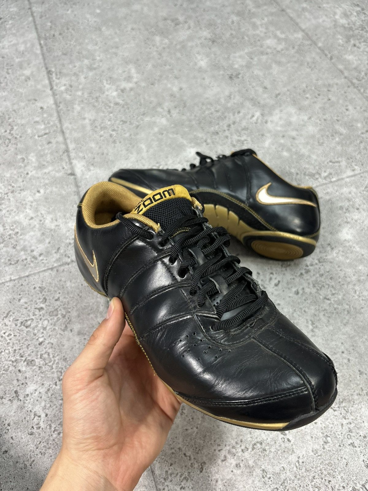 Japanese Brand × Nike × Vintage Vintage 00s Japan Low Trainers Nike Black Leather Swoosh Y2K Size US 8.5 / EU 41-42 - 2 Thumbnail