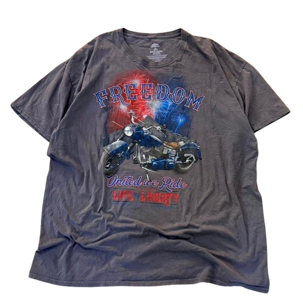 & Other Stories Celebrate Patriotic T-Shirt Freedom Motorcycle Graphic 2XL Size US XXL / EU 58 / 5 - 1 Thumbnail