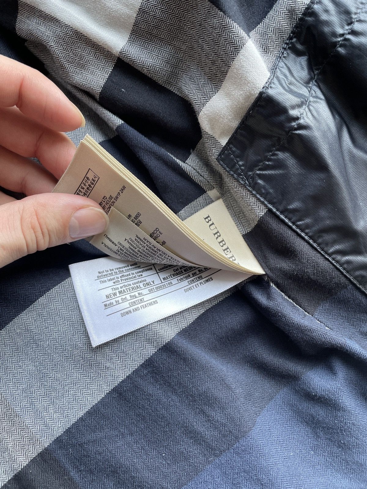 Burberry Burberry Brit Down Navy Blue Nova Check Size XS/S Size US XS / EU 42 / 0 - 18 Thumbnail