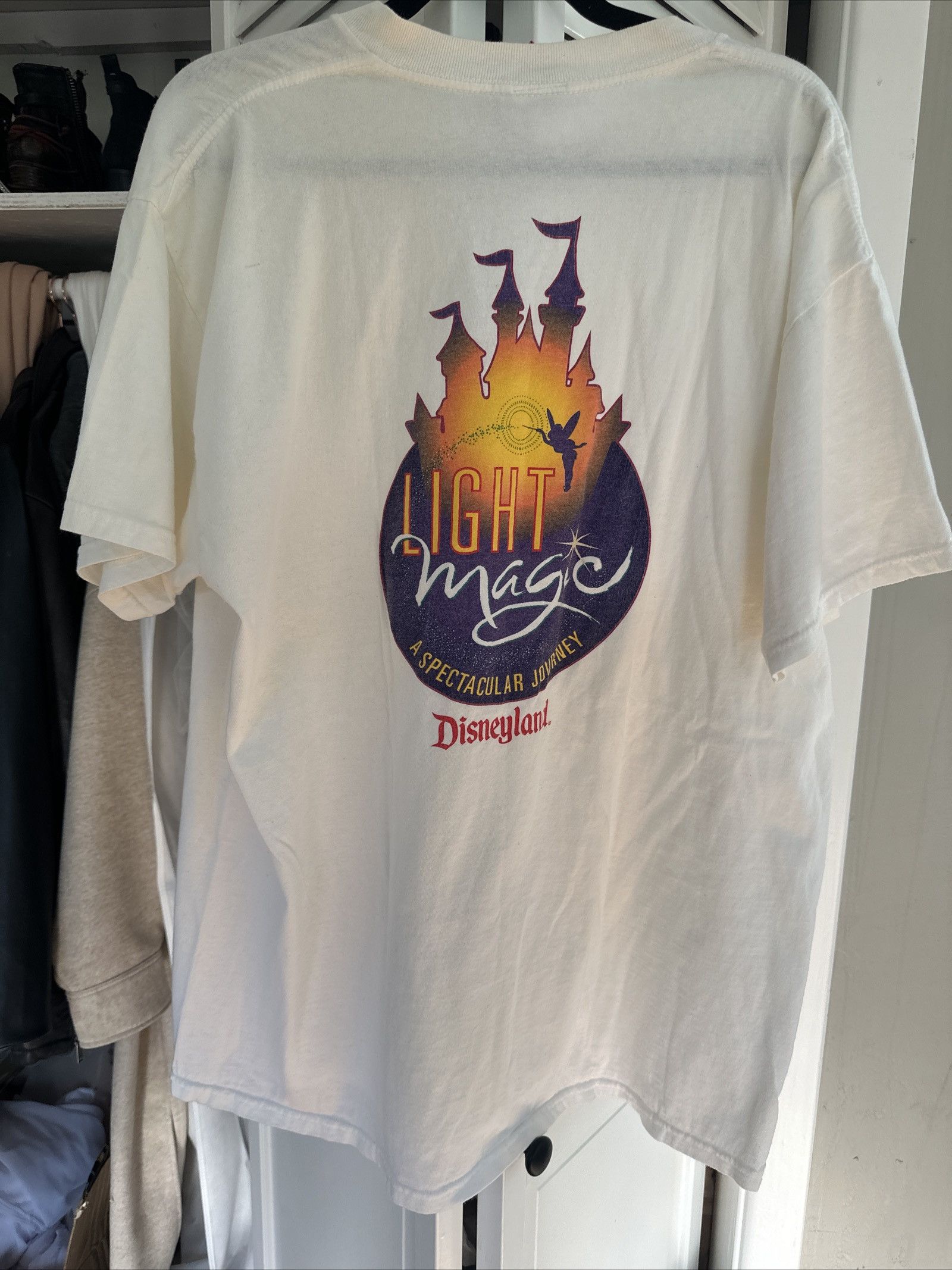 Disney × Mickey Inc Vintage light magic Disneyland T XL Size US XL / EU 56 / 4 - 1 Thumbnail