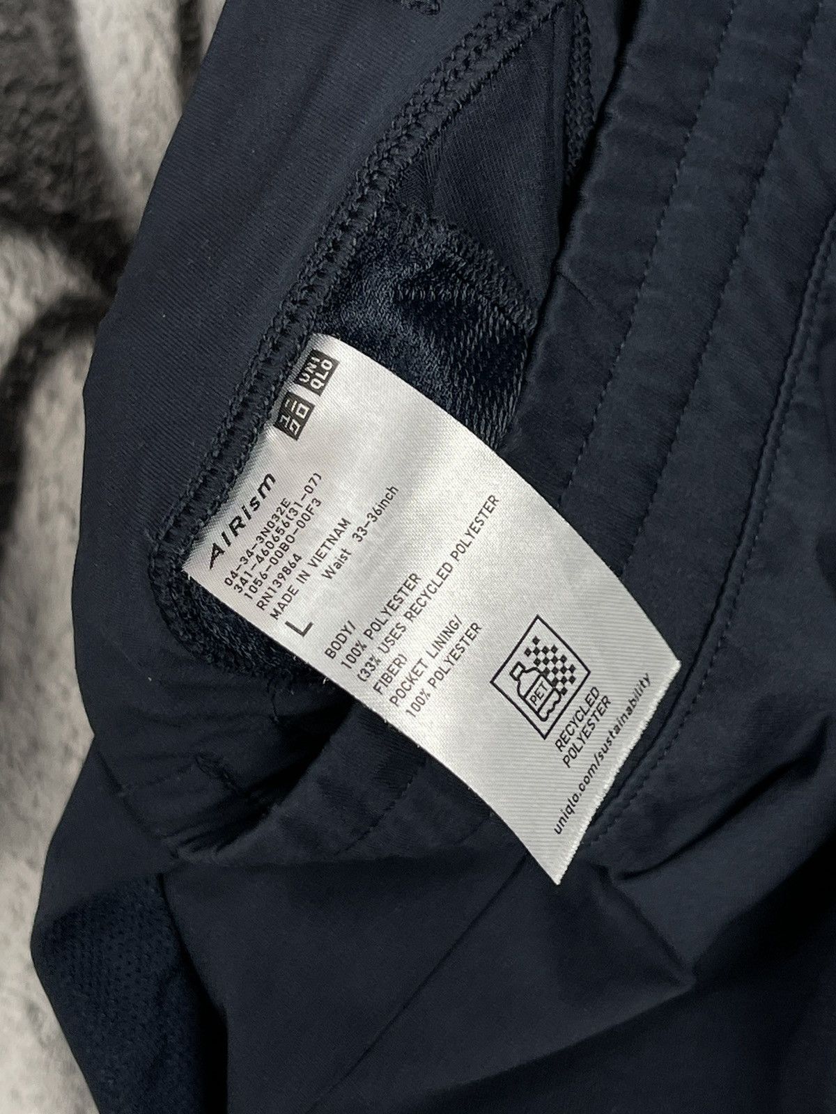 Uniqlo Uniqlo Airism Casual Chino Pants Men’s Size L Size US 34 / EU 50 - 16 Thumbnail