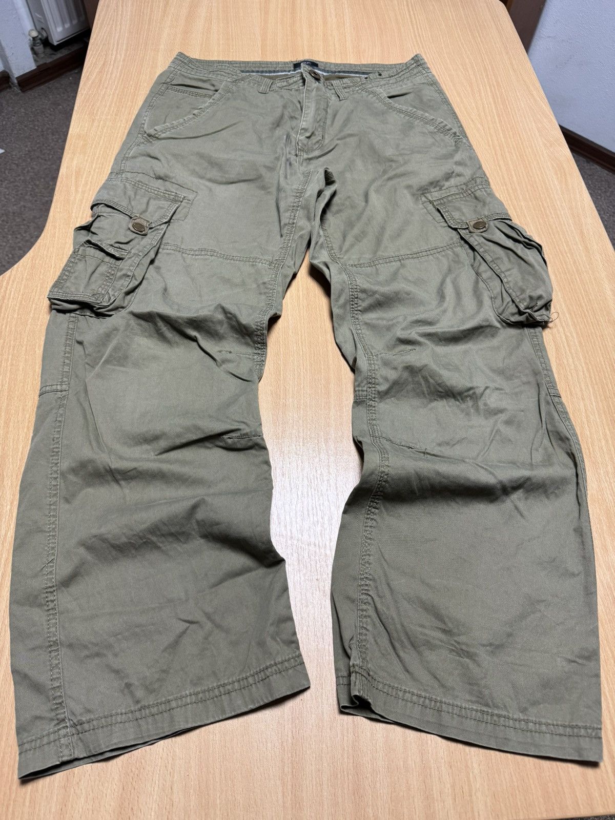 Japanese Brand Vintage Cargo Military Baggy Parachute Japanese Pants Size US 31 - 1 Preview