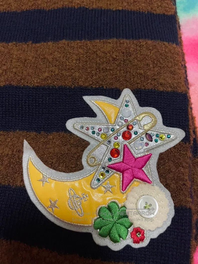Vivienne Westwood Vivienne Westwood Early 2001 Saturn moon and stars series Size ONE SIZE - 5 Thumbnail