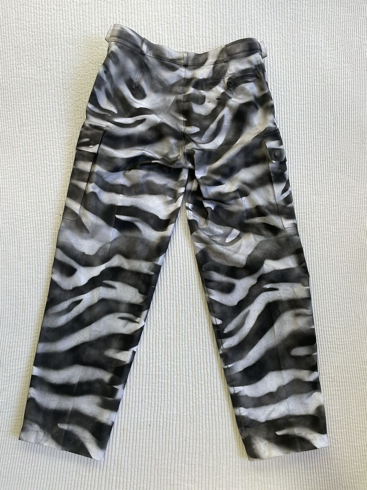 Handmade × Vintage Hand Camo Snow Tiger Cargos Size US 32 / EU 48 - 17 Thumbnail