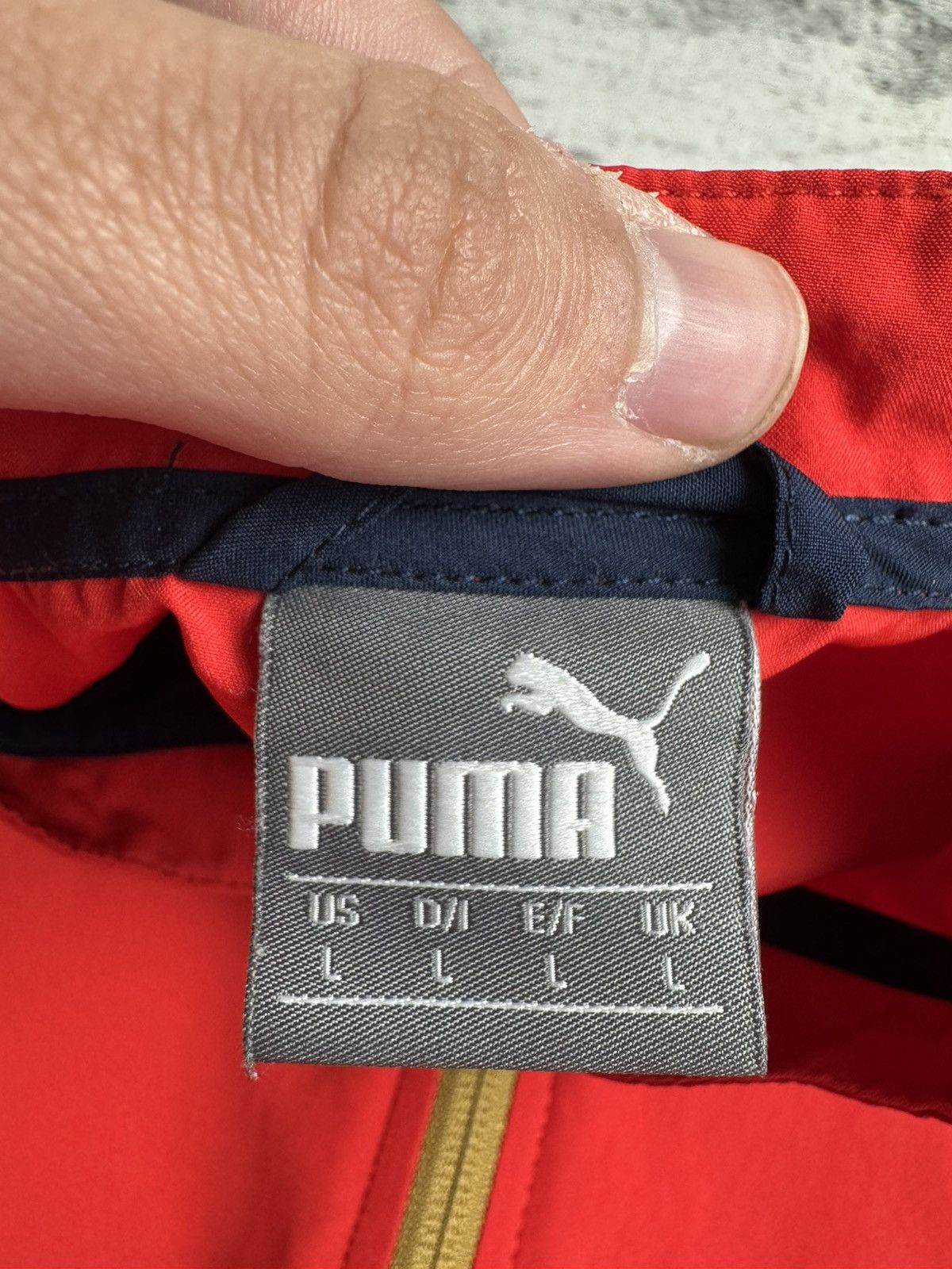 Puma Arsenal 2015/2016 Vintage Football Soccer Training Light Jacket Windbreaker Size US L / EU 52-54 / 3 - 12 Thumbnail