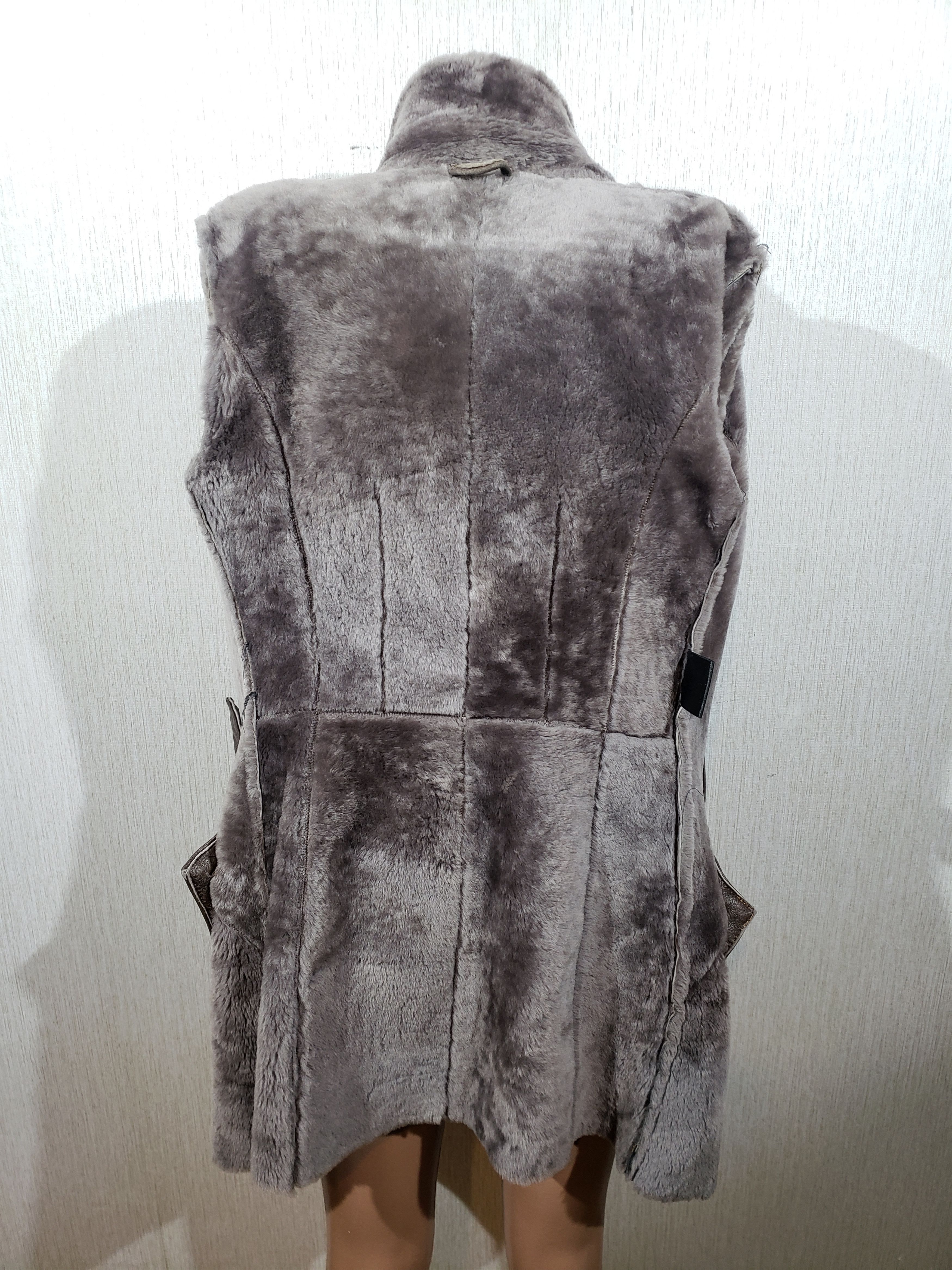 Other Stylish brown sheepskin coat with zipper. Size XS / US 0-2 / IT 36-38 - 8 Thumbnail