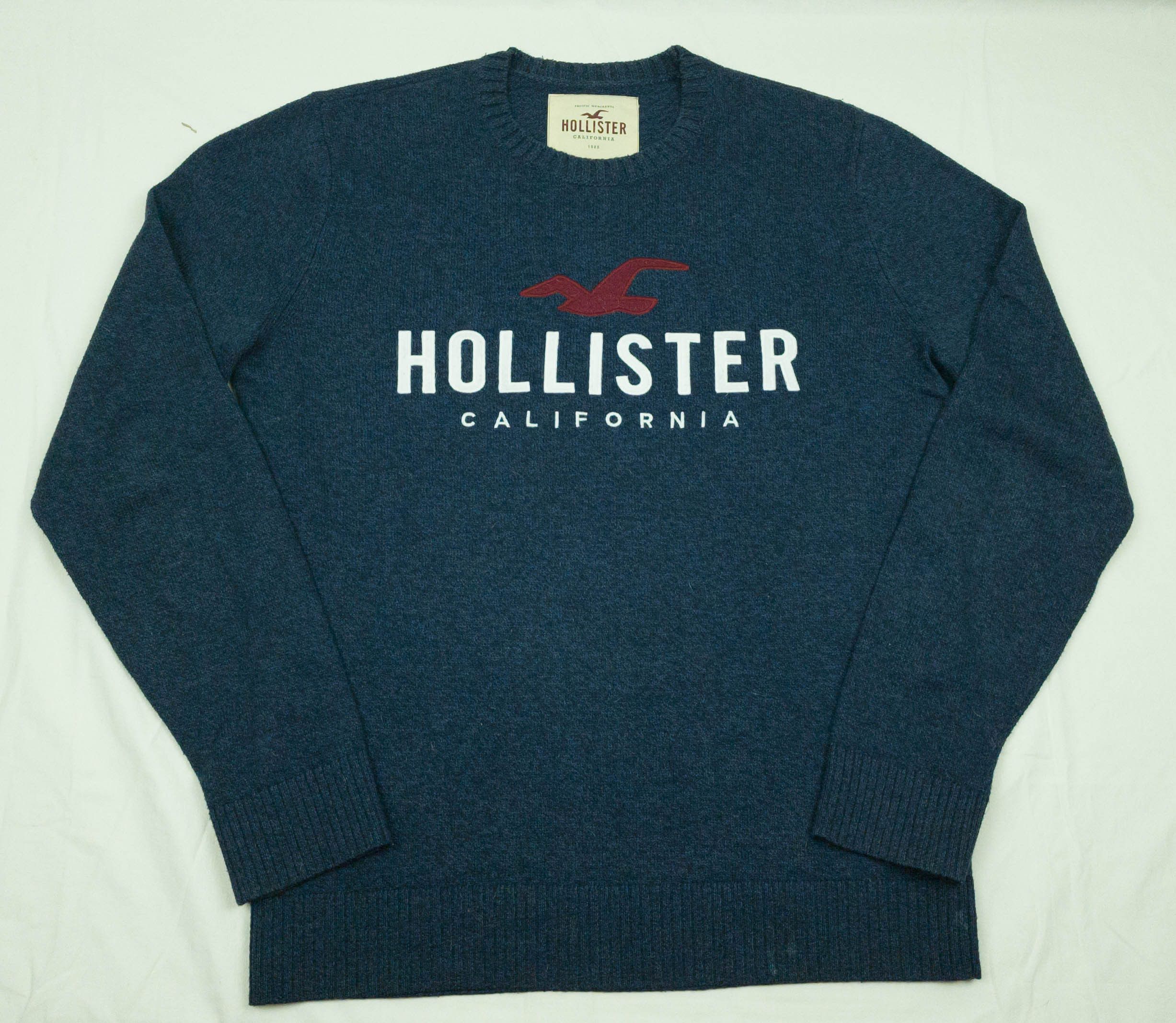 Hollister Hollister mens jumper size M ( LABEL S) vgc Size US M / EU 48-50 / 2 - 4 Thumbnail