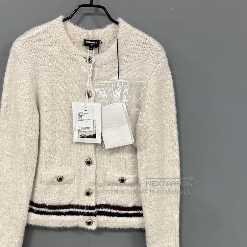 Chanel Chanel Ski series cashmere jacket Size XXS / US 00 / IT 34 - 2 Thumbnail