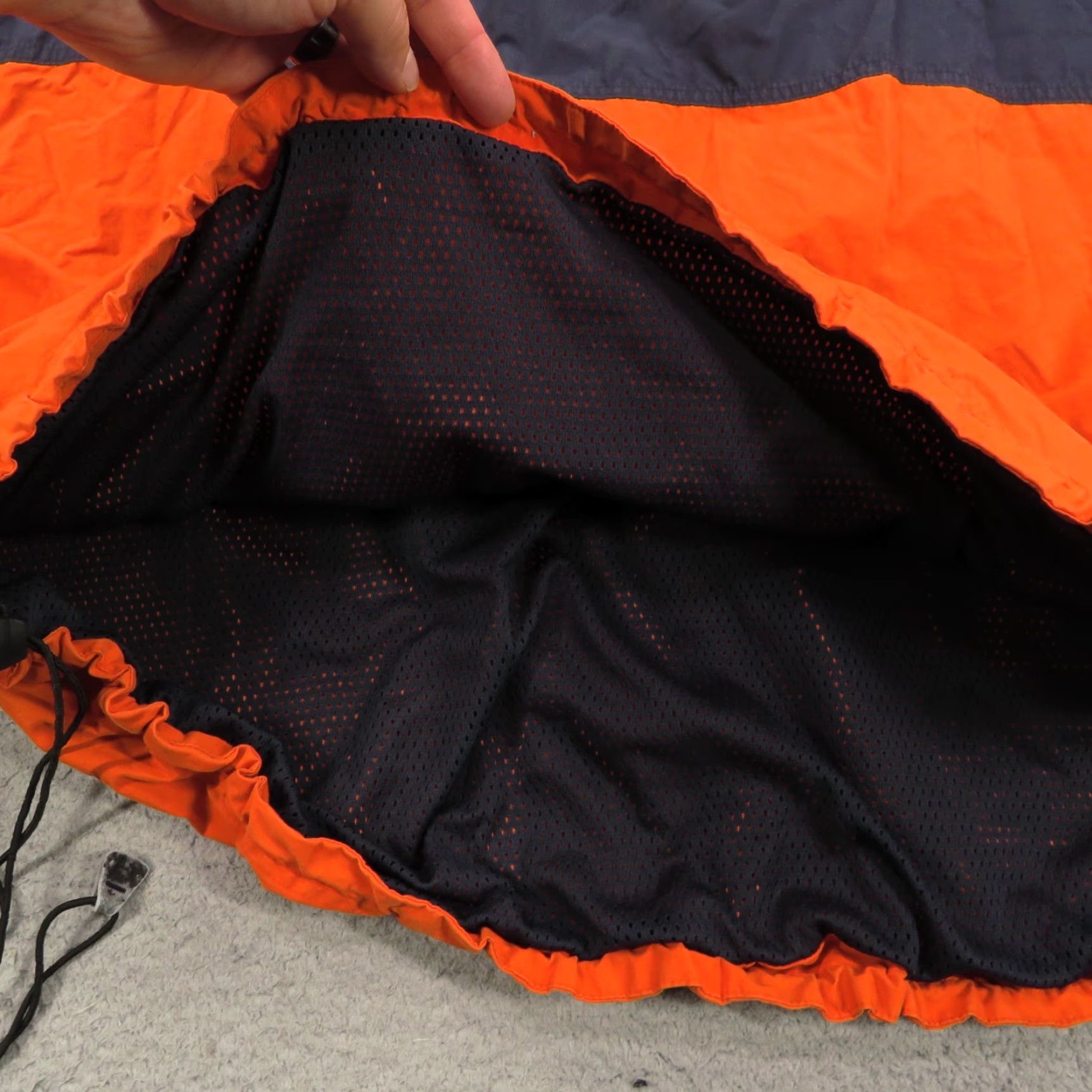 Old Navy VINTAGE Old Navy Jacket Mens 2XL Windbreaker Hooded Anorak Orange 90s Logo Zipper Pockets Soft Shell Nylon Wind-Resistant Size US XXL / EU 58 / 5 - 7 Thumbnail