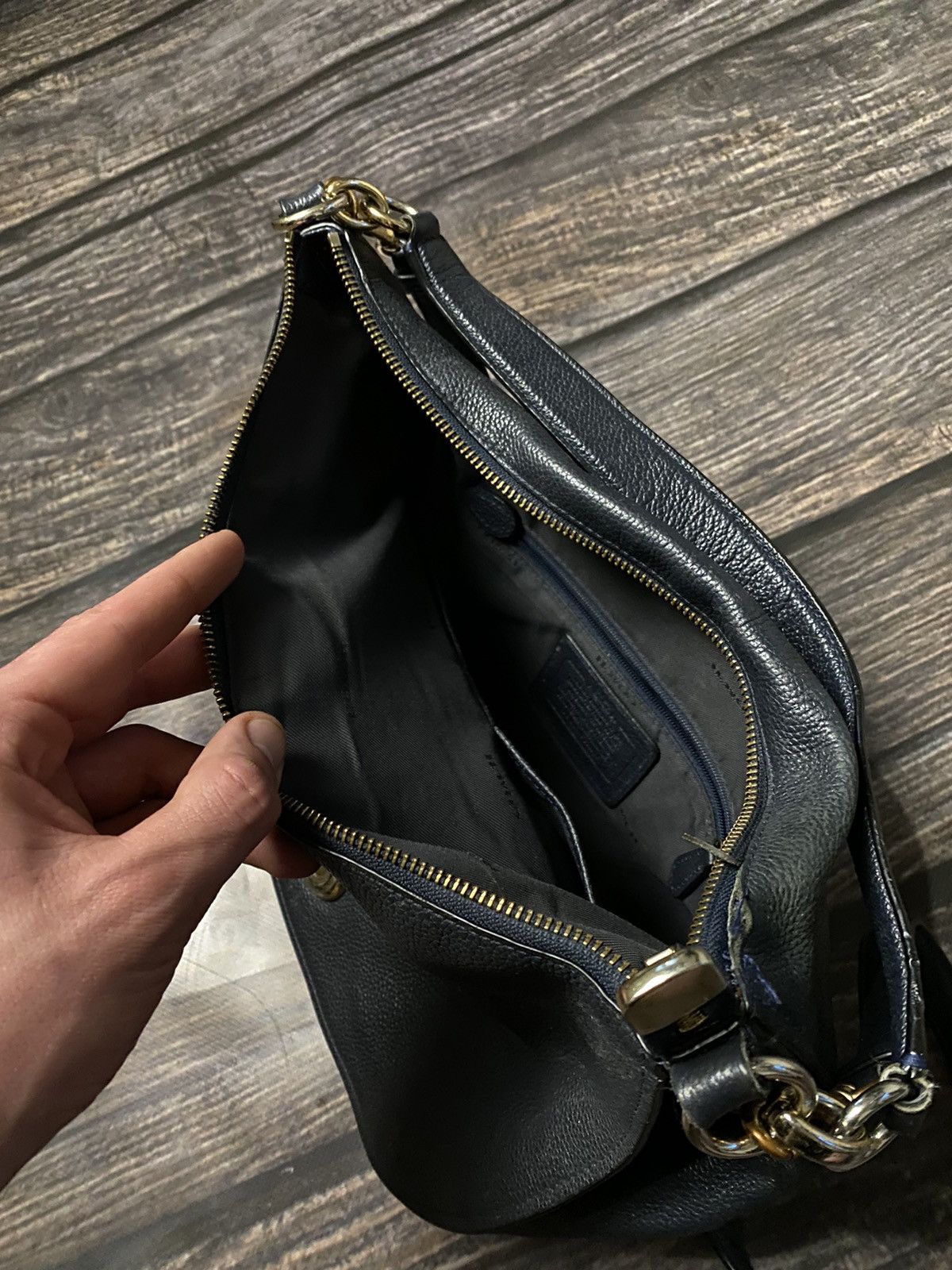Coach ⚡️COACH LEATHER BAG METAL LOGO Size ONE SIZE - 6 Thumbnail