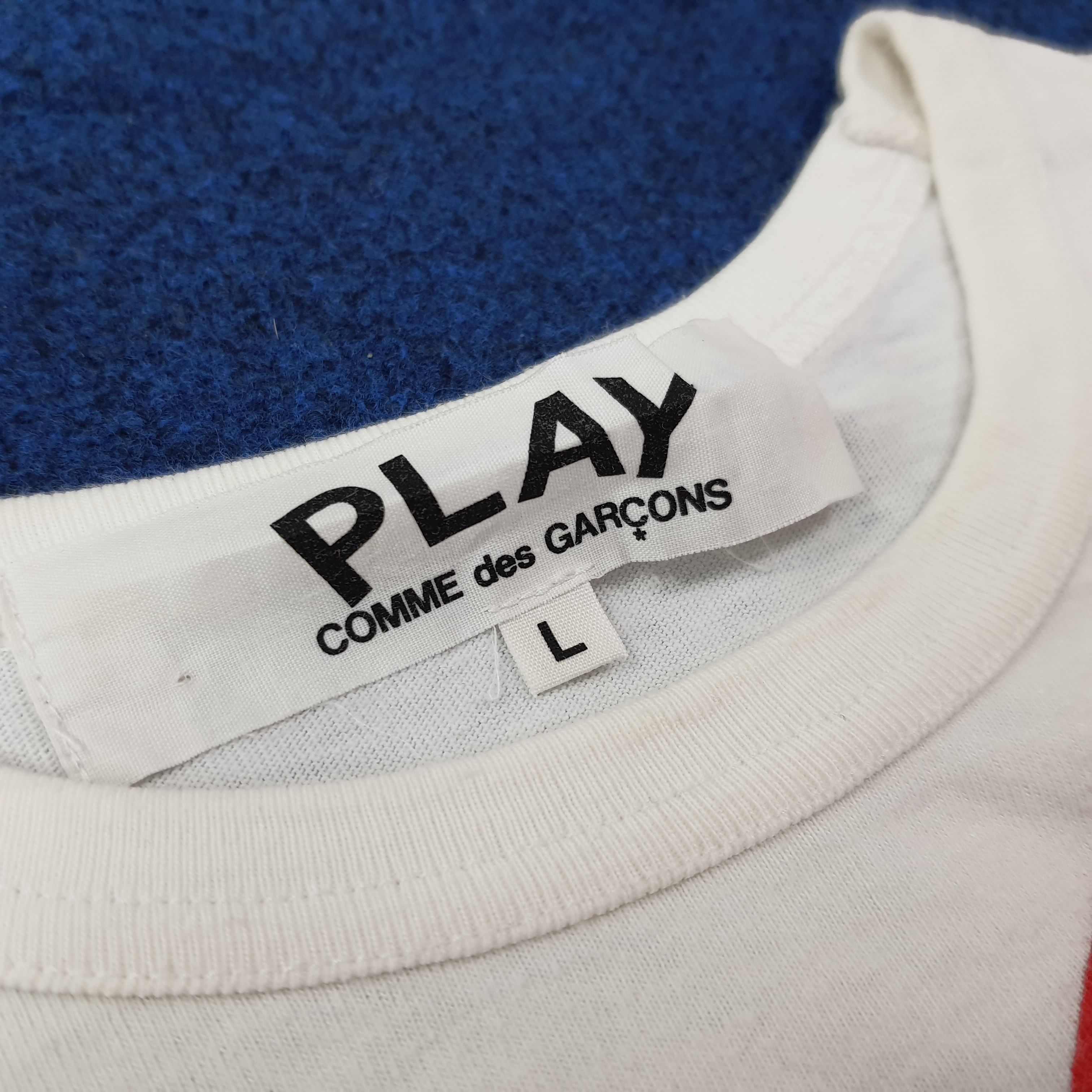 Comme des Garcons PLAY Vintage Comme Des Garcons PLAY Japan Tshirt C259N48 Size US M / EU 48-50 / 2 - 4 Thumbnail