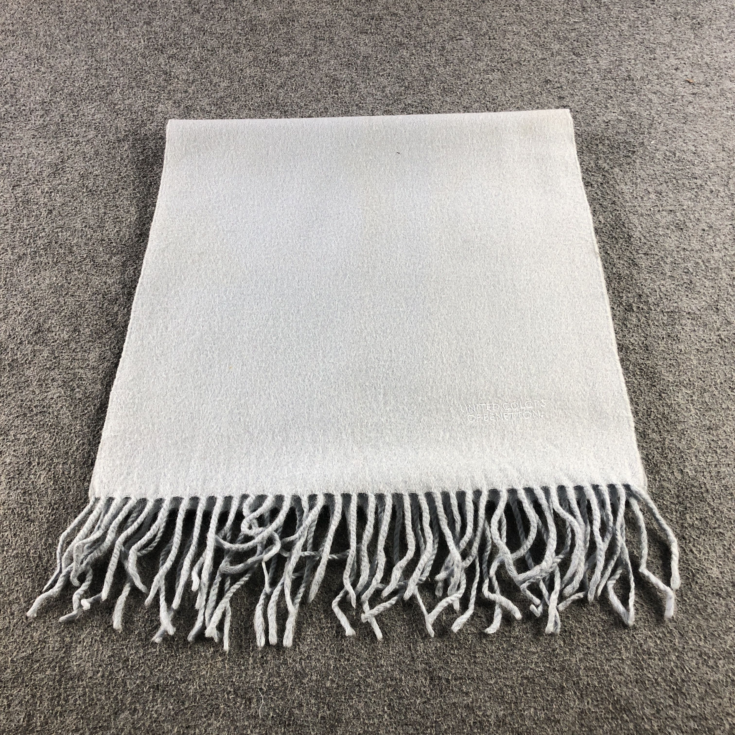 United Colors Of Benetton United Colors of Benetton Wool Scarf Muffler V2874 Size ONE SIZE - 2 Thumbnail