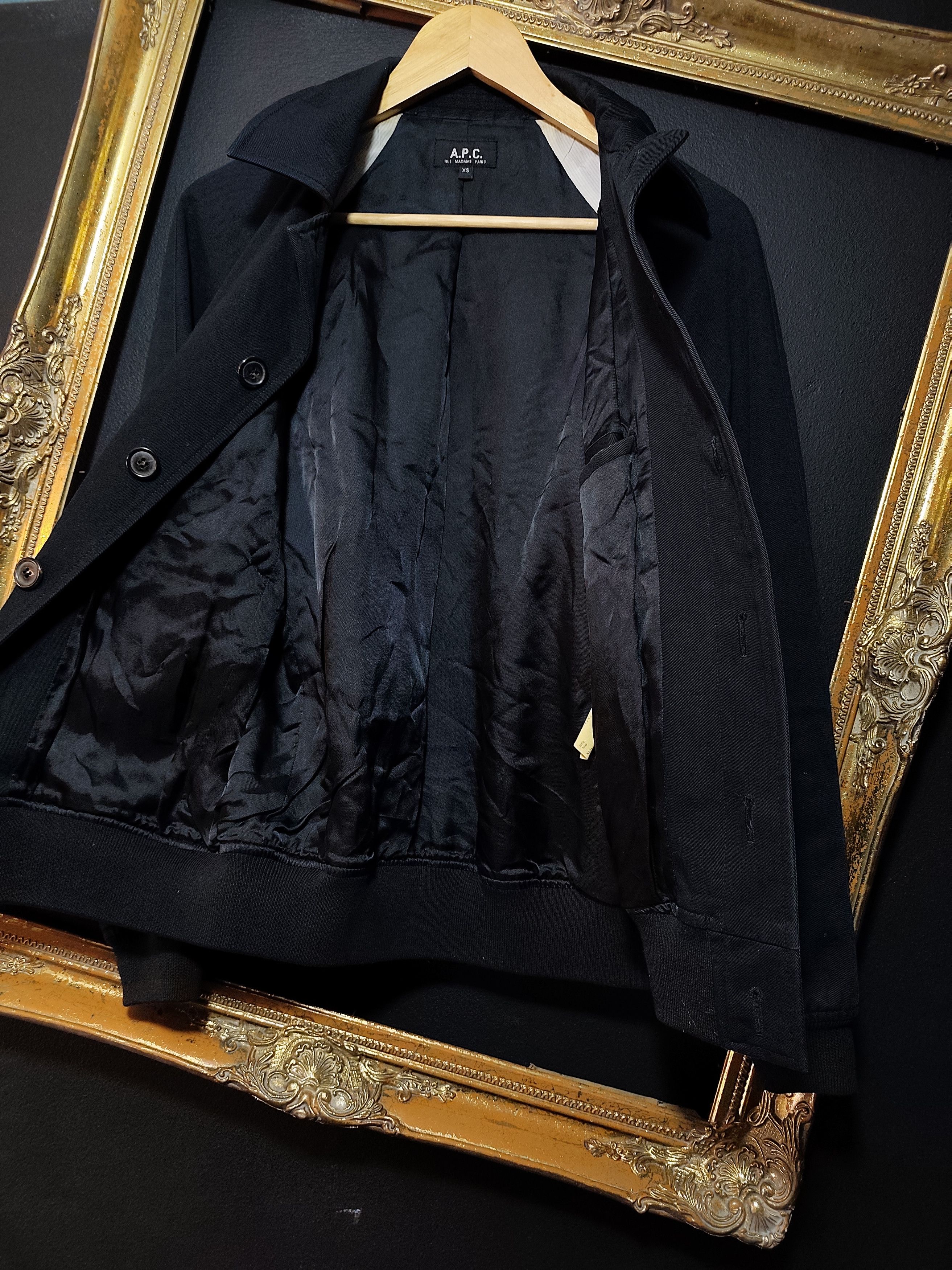 A.P.C. × Japanese Brand APC black classic raglan sleeves flap pocket bomber jacket Size US XS / EU 42 / 0 - 4 Thumbnail