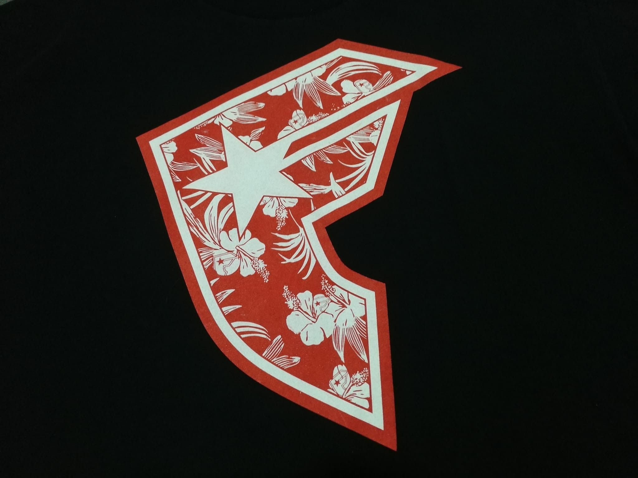 Famous Stars And Straps Famous big logo tee L 1786 Size US L / EU 52-54 / 3 - 6 Thumbnail