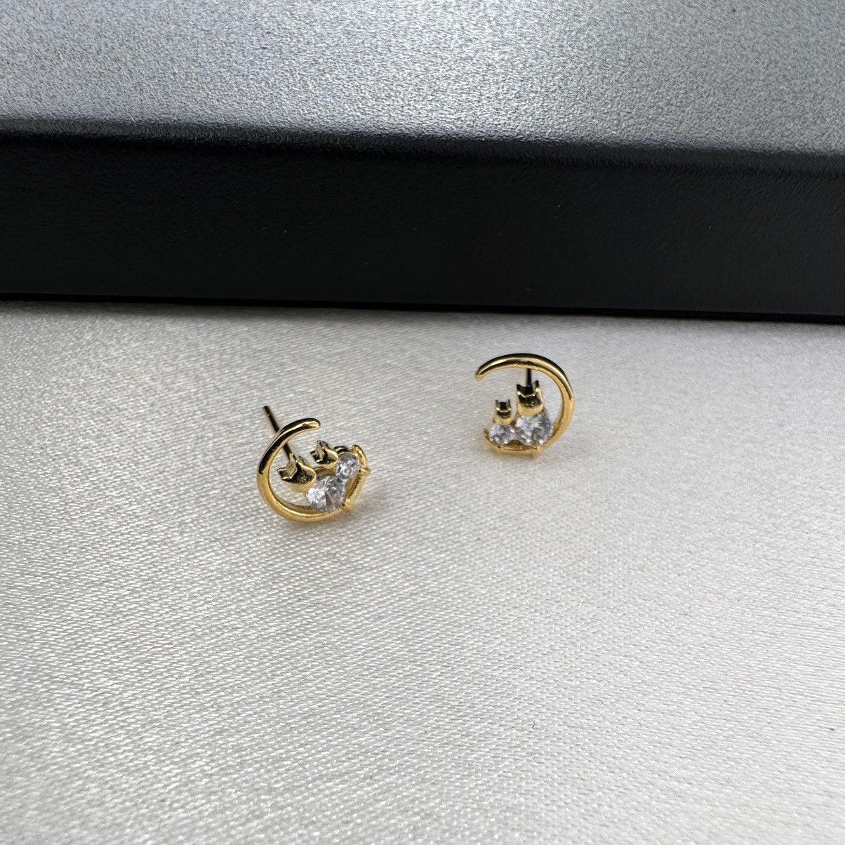 Designer Small CZ Moon Cat Stud Earrings for Women Size ONE SIZE - 3 Thumbnail