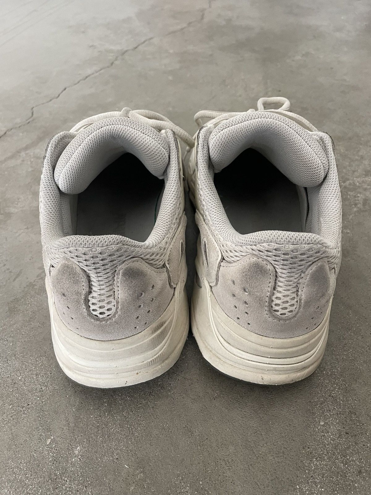 Yeezy Yeezy Boost 700 Analog Size US 9.5 / EU 42-43 - 8 Thumbnail