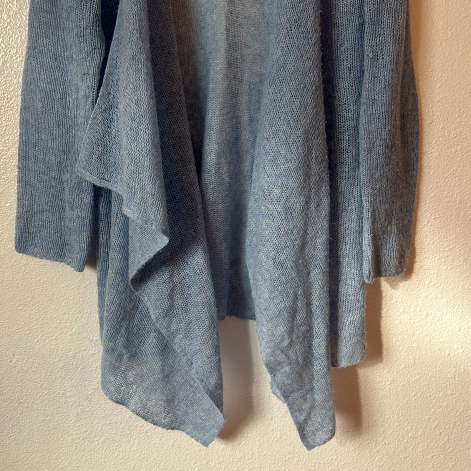 Lilly Pulitzer Lilly Pulitzer M Light Blue Cashmere Open-Front Cardigan Size M / US 6-8 / IT 42-44 - 4 Thumbnail