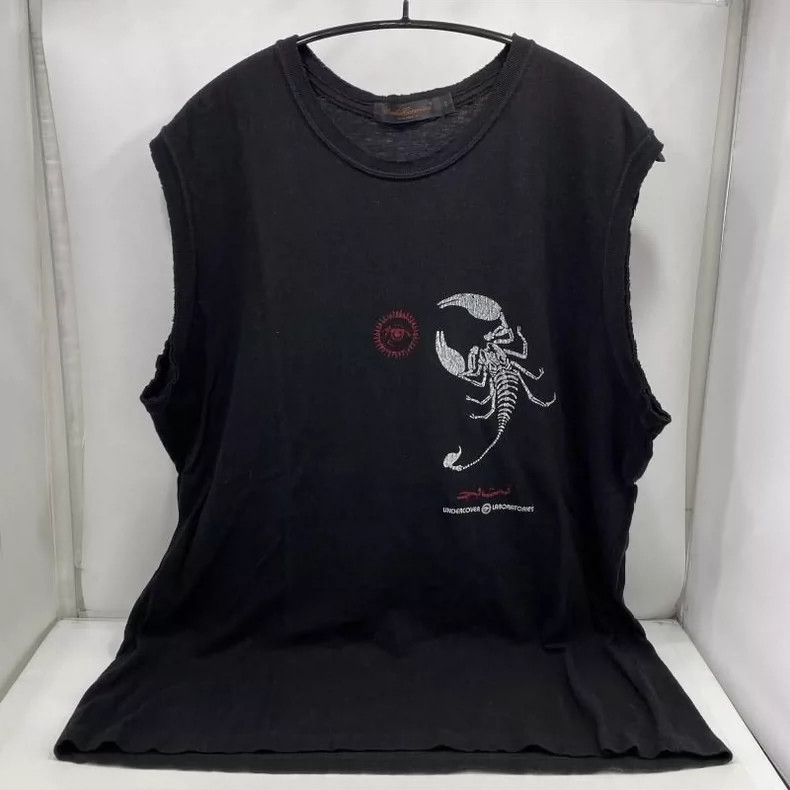 Undercover Undercover 03ss scab period scorpion print sleeveless blac Size US L / EU 52-54 / 3 - 3 Thumbnail