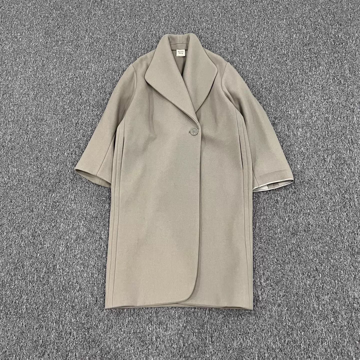 Hermes Hermes Relaxed Fit Dusty Sage Wool Overcoat Size S / US 4 / IT 40 - 1 Thumbnail