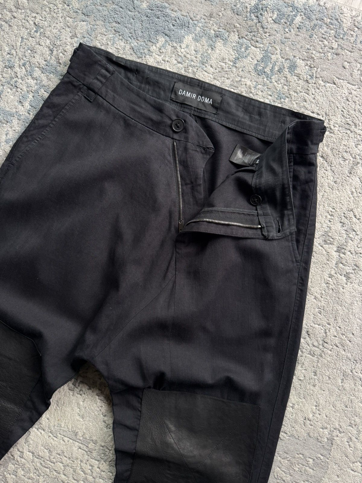 Damir Doma Damir Doma Linen/Leather Asymmetrical Pants Size 44 Size US 44 / EU 60 - 8 Thumbnail