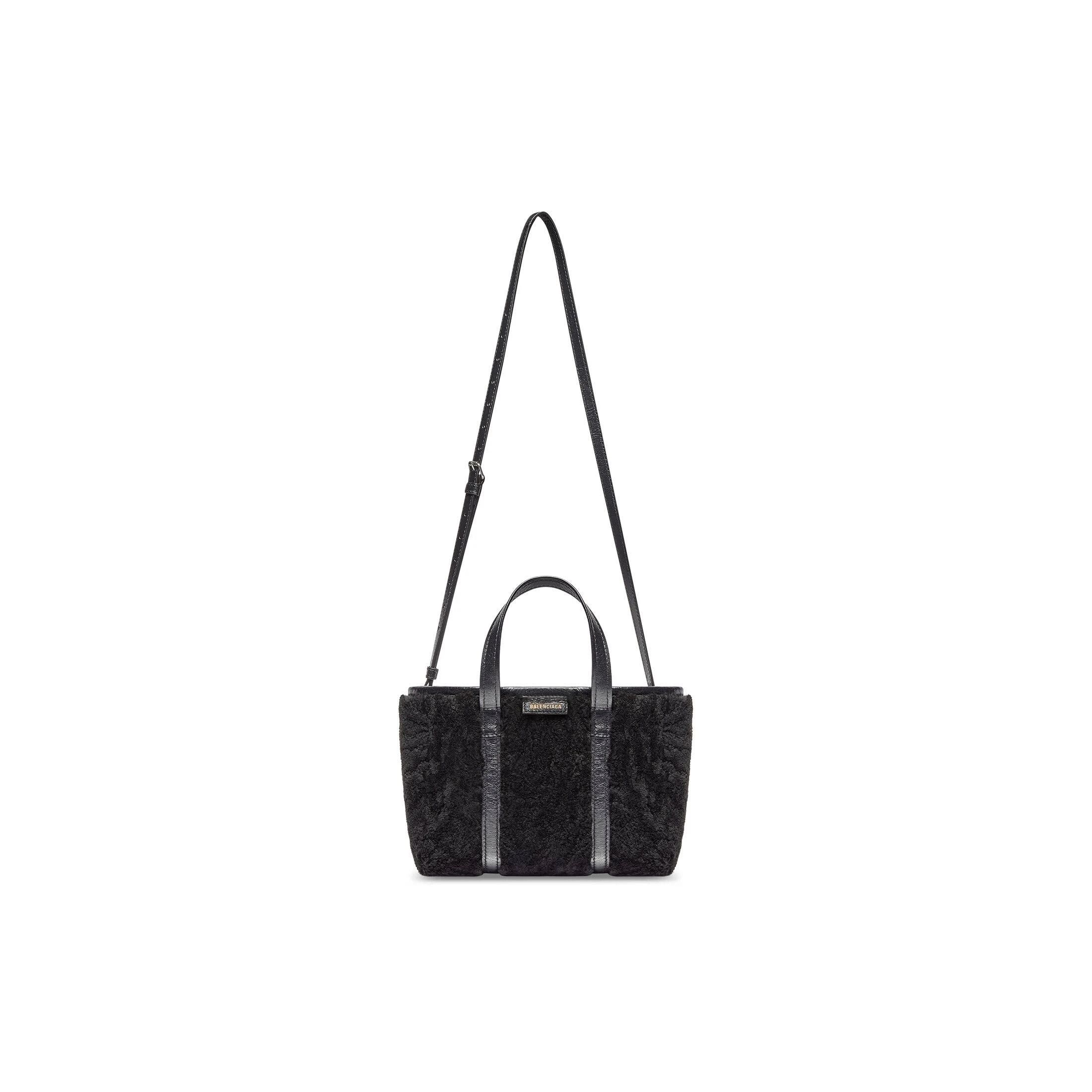 Balenciaga o1mt1gz0924 Size: OS /Barbes East-West Shopper Bag Shearling Size ONE SIZE - 2 Thumbnail