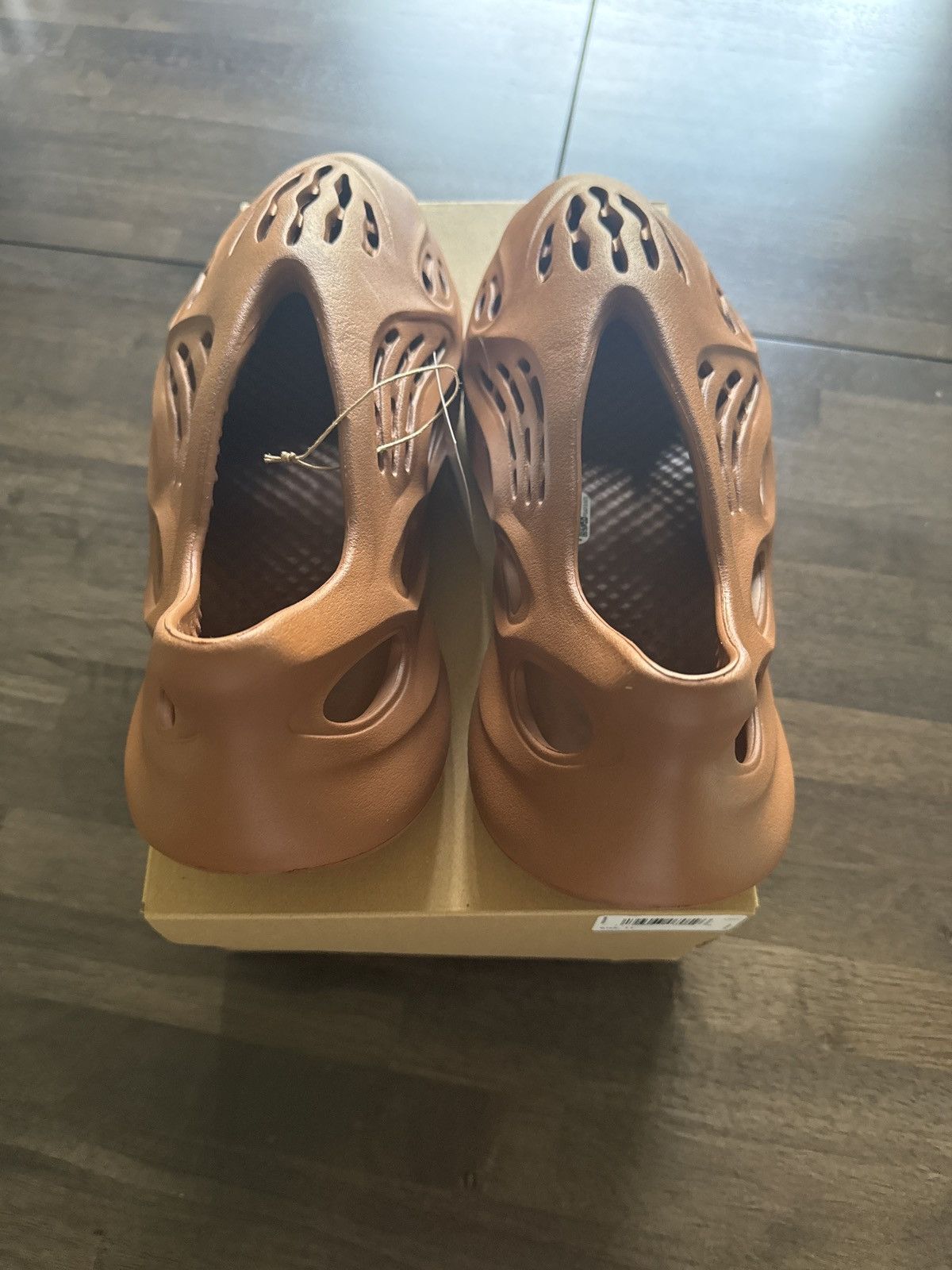 Adidas × Yeezy adidas Yeezy Foam RNR ‘Clay Red’ Size US 11 / EU 44 - 4 Thumbnail
