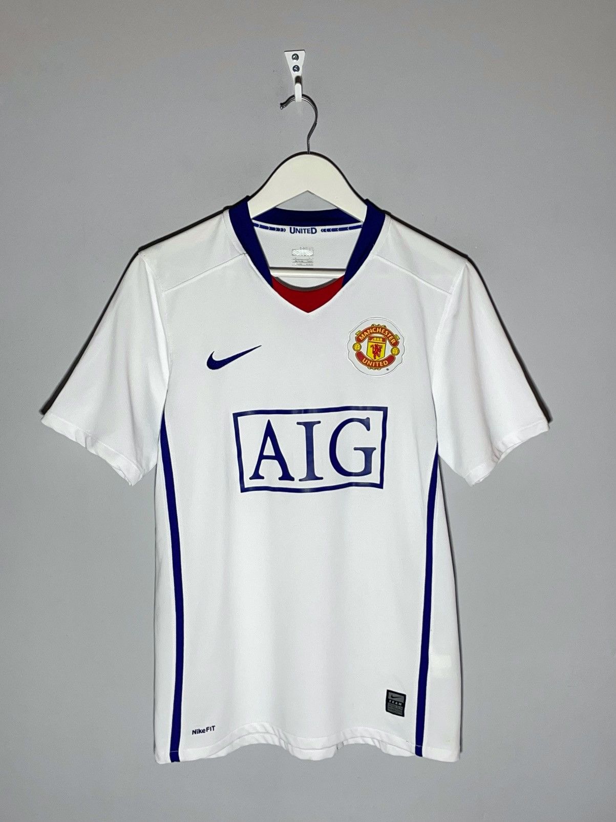 Nike #17 Nani Manchester United Nike 2009/10 Third Football Shirt Size US S / EU 44-46 / 1 - 2 Thumbnail