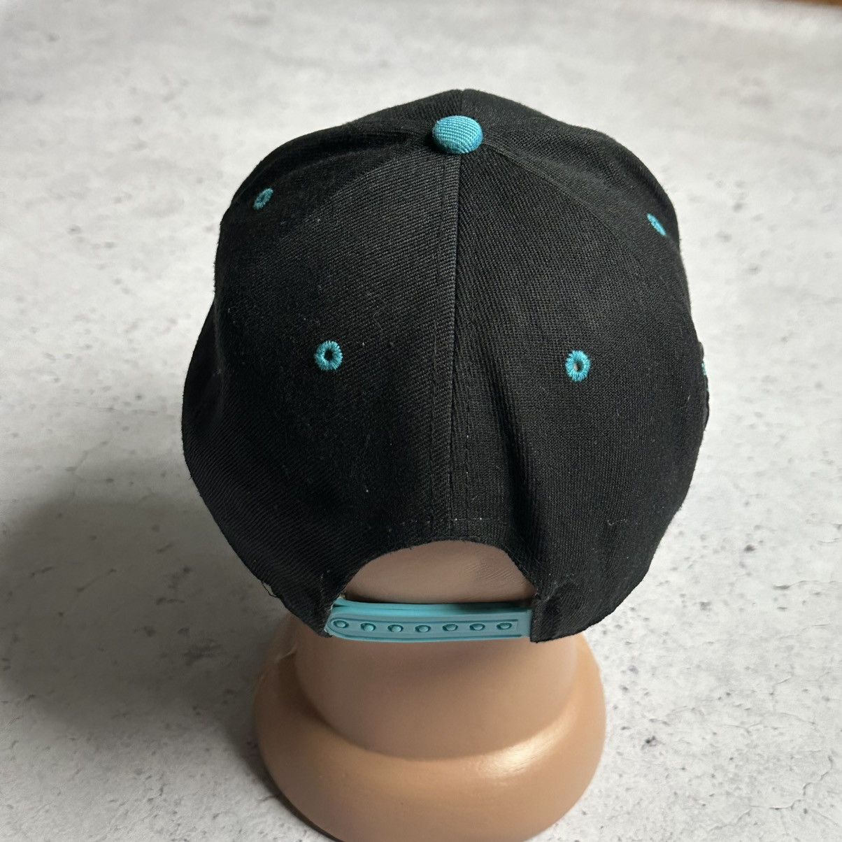 American Needle × NHL × Vintage Vintage San Jose Sharks NHL SnapBack Hat Zephyr Cap Size ONE SIZE - 9 Thumbnail