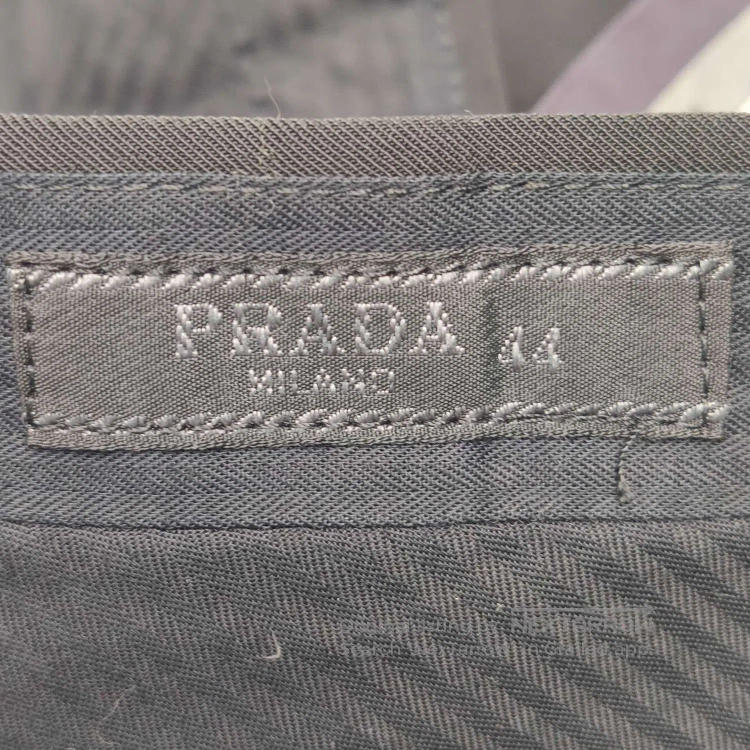 Prada Prada XS Short. Size US L / EU 52-54 / 3 - 1 Thumbnail
