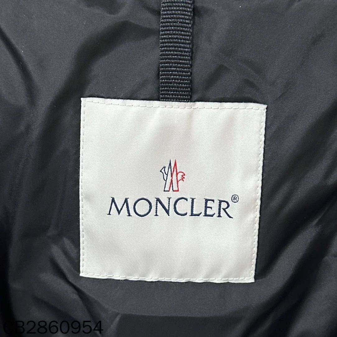 Moncler Moncler slim cinched waist fox fur collar down jacket Size XS / US 0-2 / IT 36-38 - 9 Thumbnail