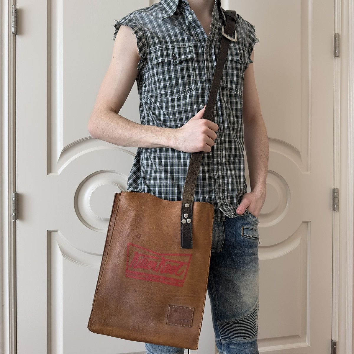 Dsquared2 Dsquared2 F/W 2002 “Killer Kool” Leather Shoulder Bag Size ONE SIZE - 3 Thumbnail