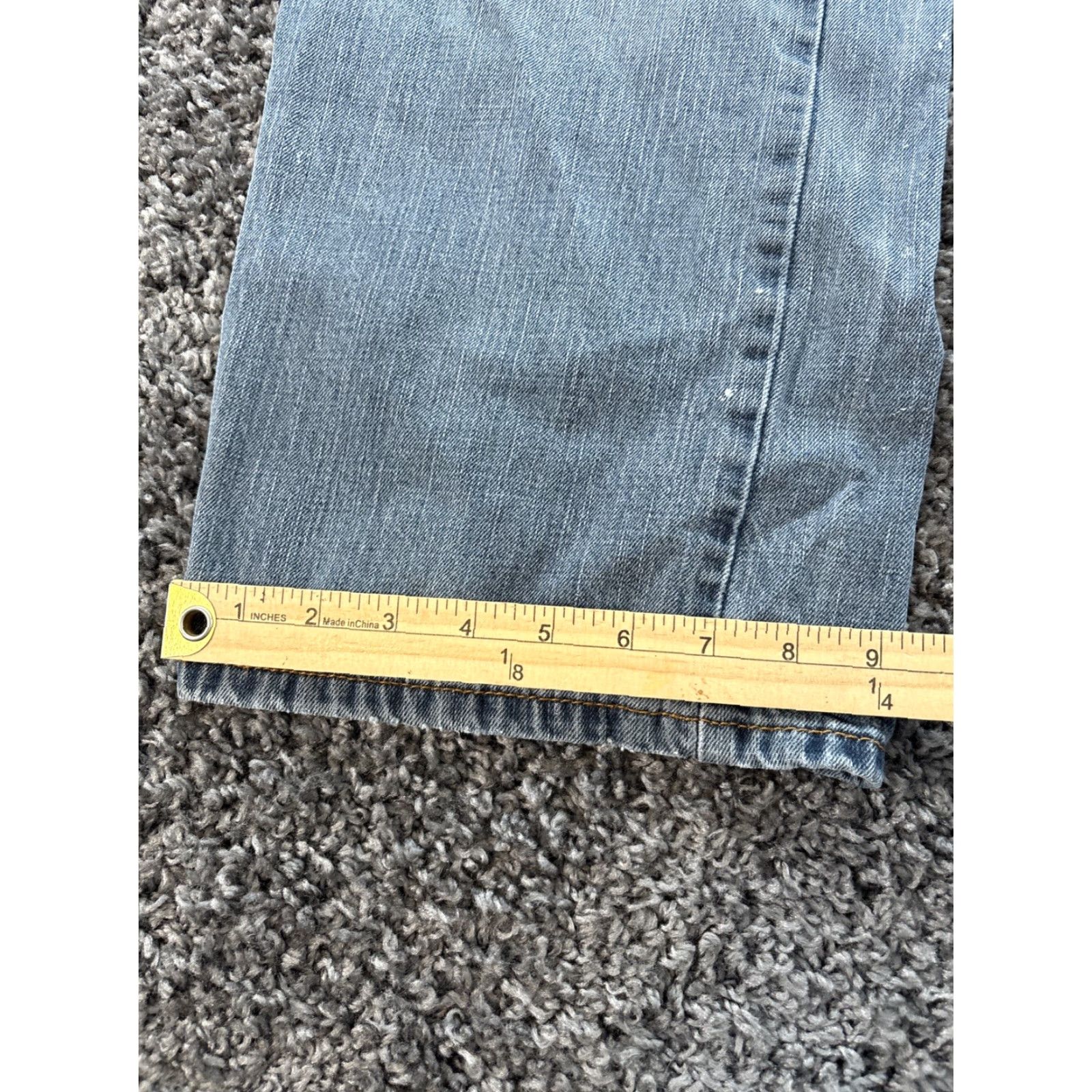 Levi's **Vintage Levi's 569 Men’s 33x30 Straight Relaxed Fit Blue Jeans** User: Vintage Levi's 569 Men’s Straight 33x30 Relaxed Fit Blue Jeans Size US 33 - 3 Thumbnail