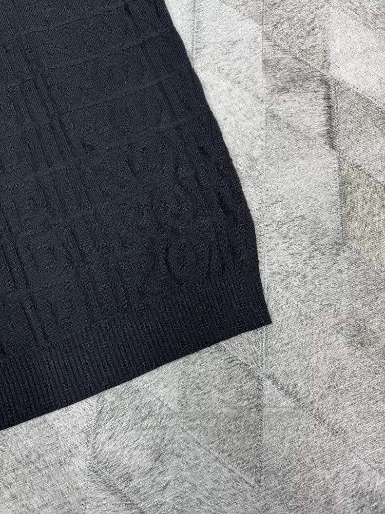 Fendi Fendi All-Logo Embossed Knit Short Sleeve Size US M / EU 48-50 / 2 - 4 Thumbnail